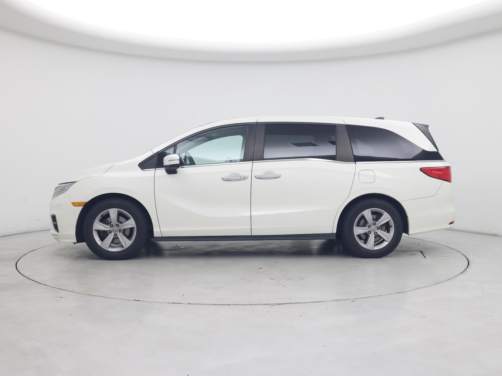 2019 Honda Odyssey EX-L - Photo 4