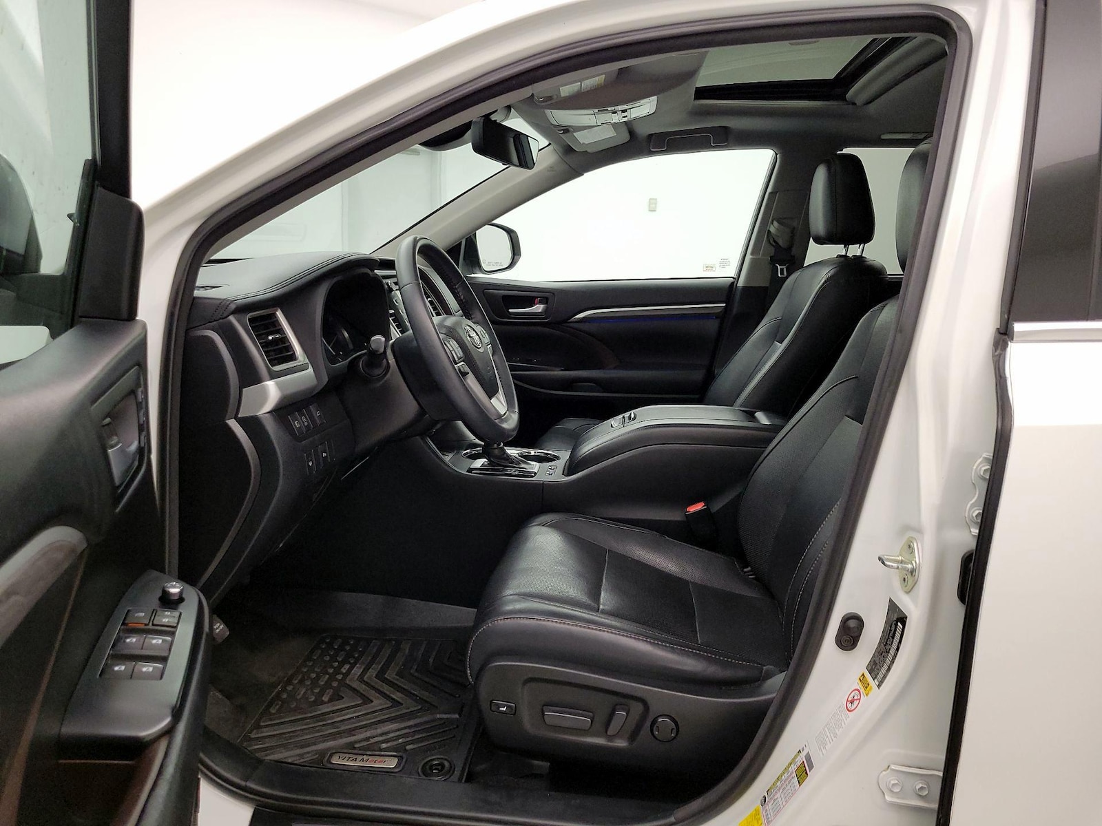 2018 Toyota Highlander Limited - Photo 12
