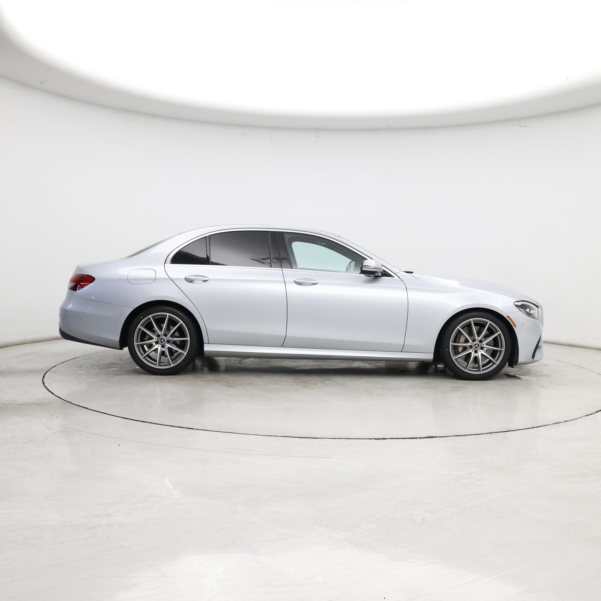 Thumbnail: 2021 Mercedes-Benz E-Class - 7
