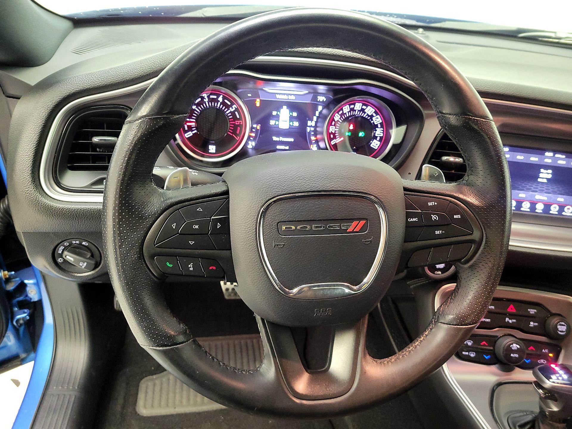 Thumbnail: 2019 Dodge Challenger - 10