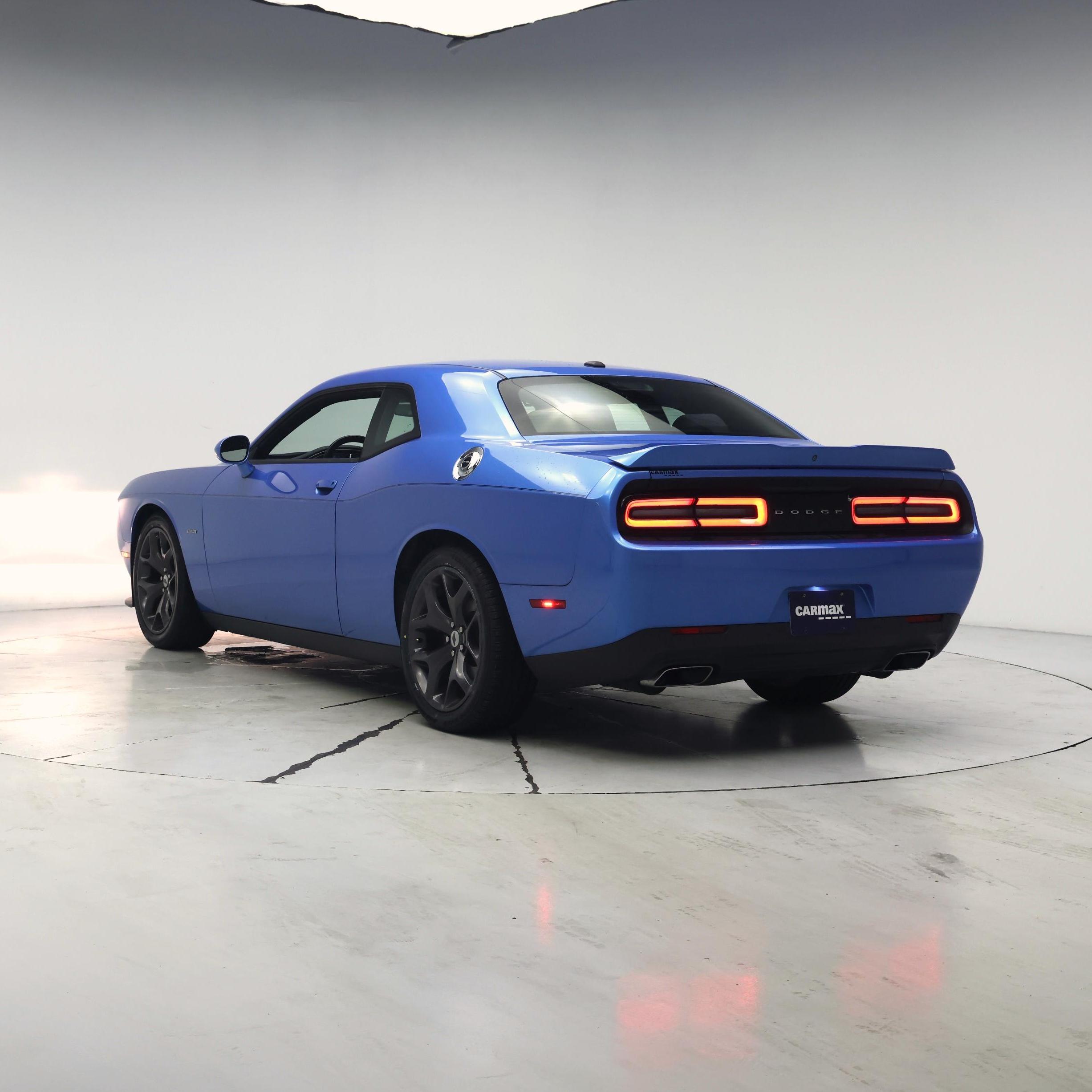 Thumbnail: 2019 Dodge Challenger - 2