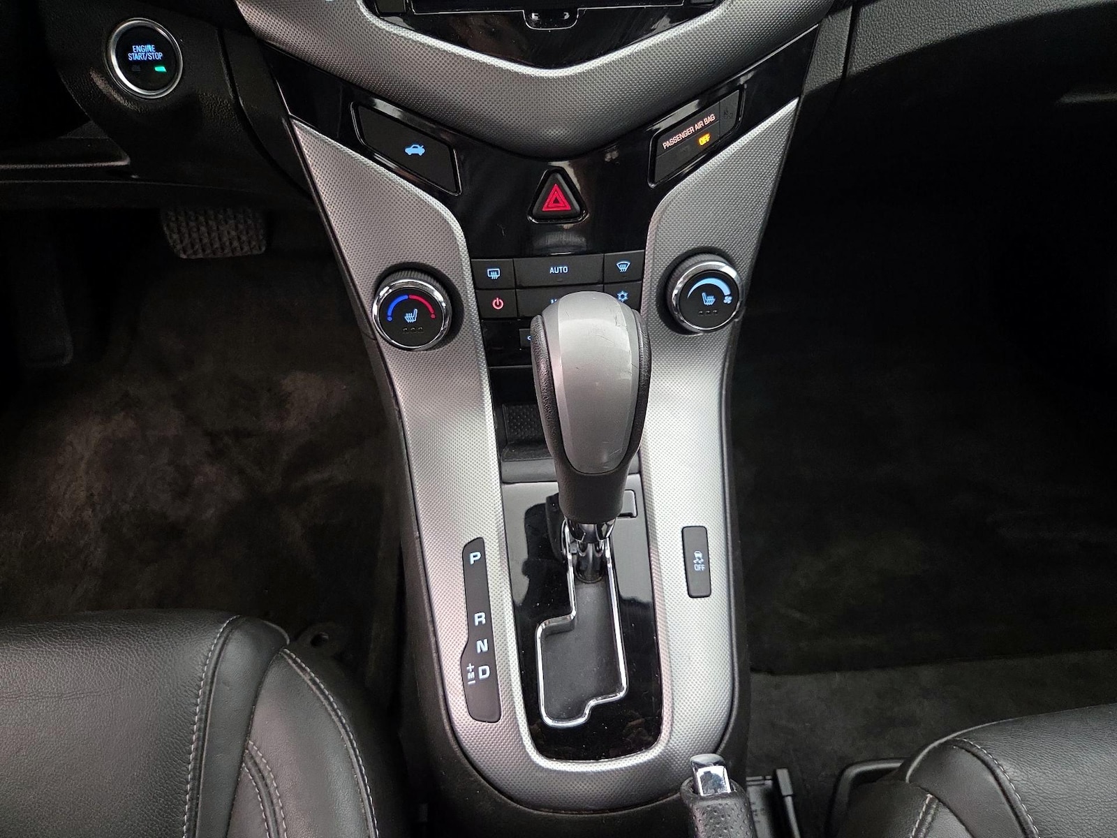 2015 Chevrolet Cruze LTZ - Photo 19
