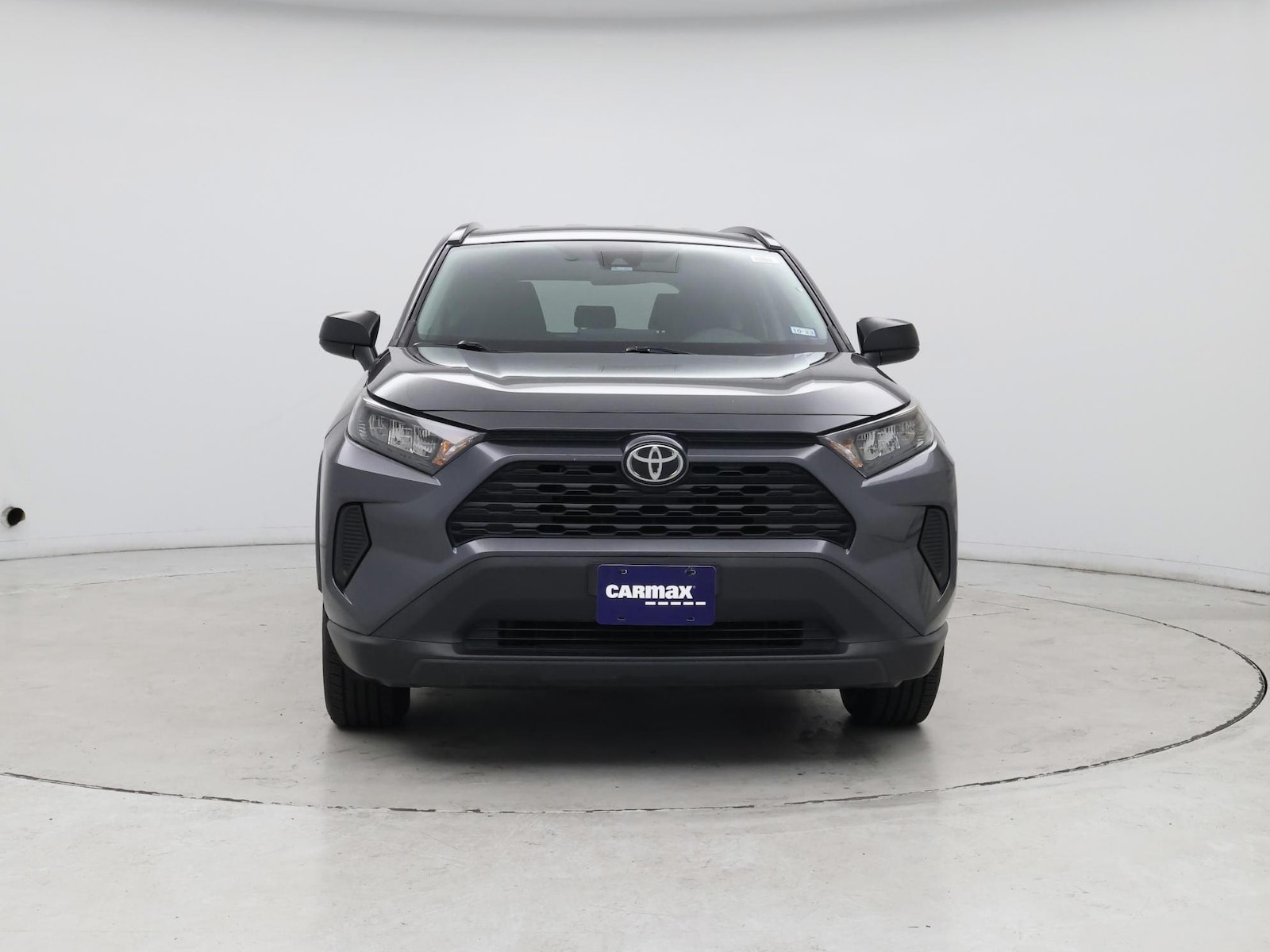 2019 Toyota RAV4 LE - Photo 6