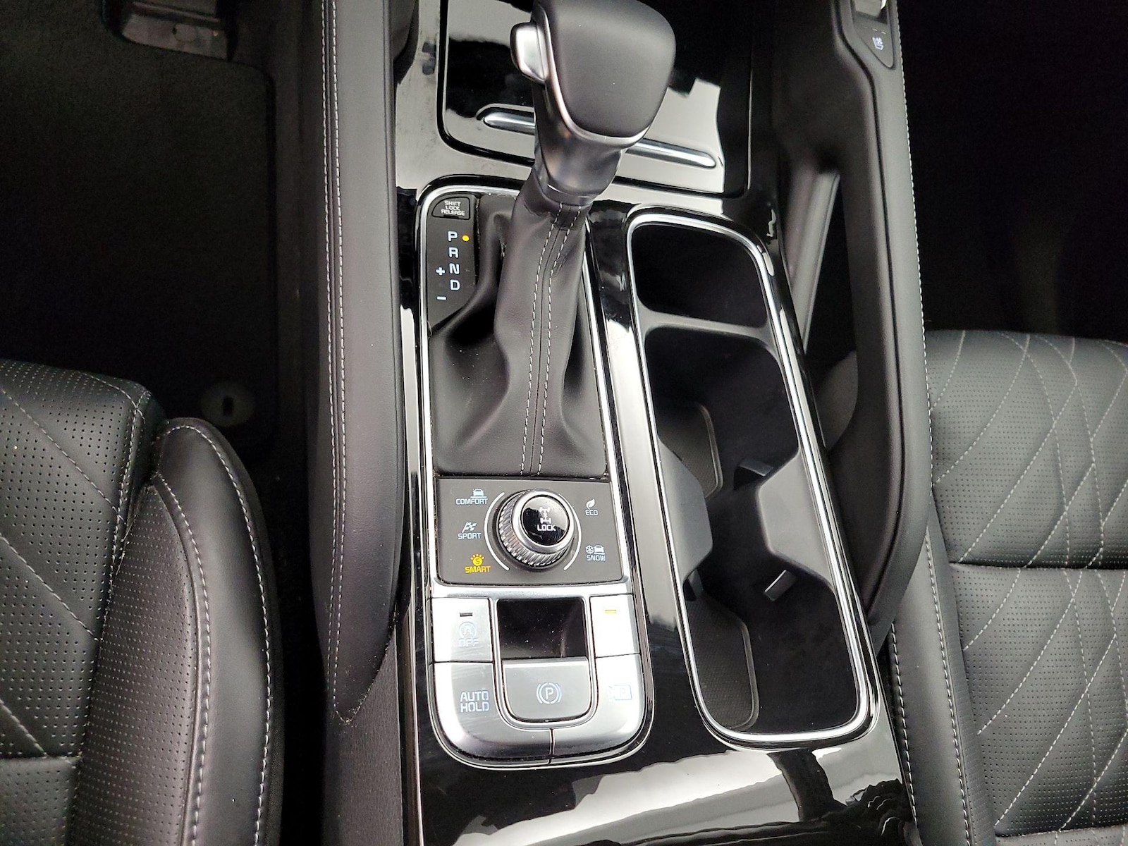 2025 Kia Telluride SX Prestige X-Line - Photo 19