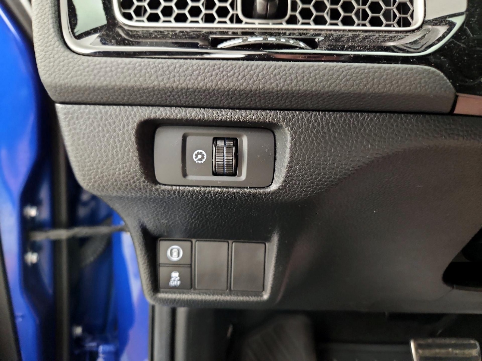 2024 Honda Civic Sport - Photo 14