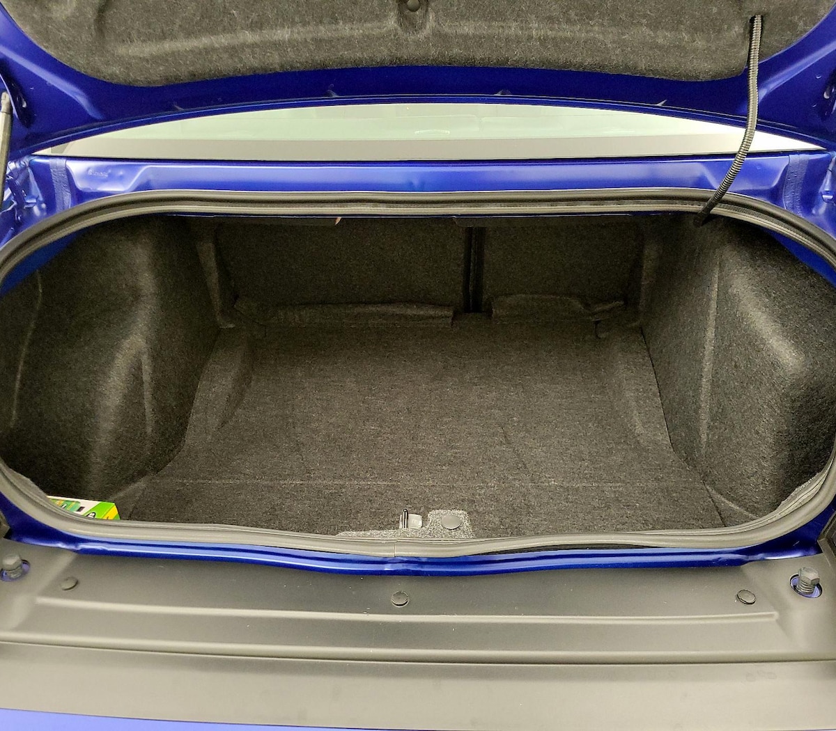 Trunk/Cargo (Seats Up)