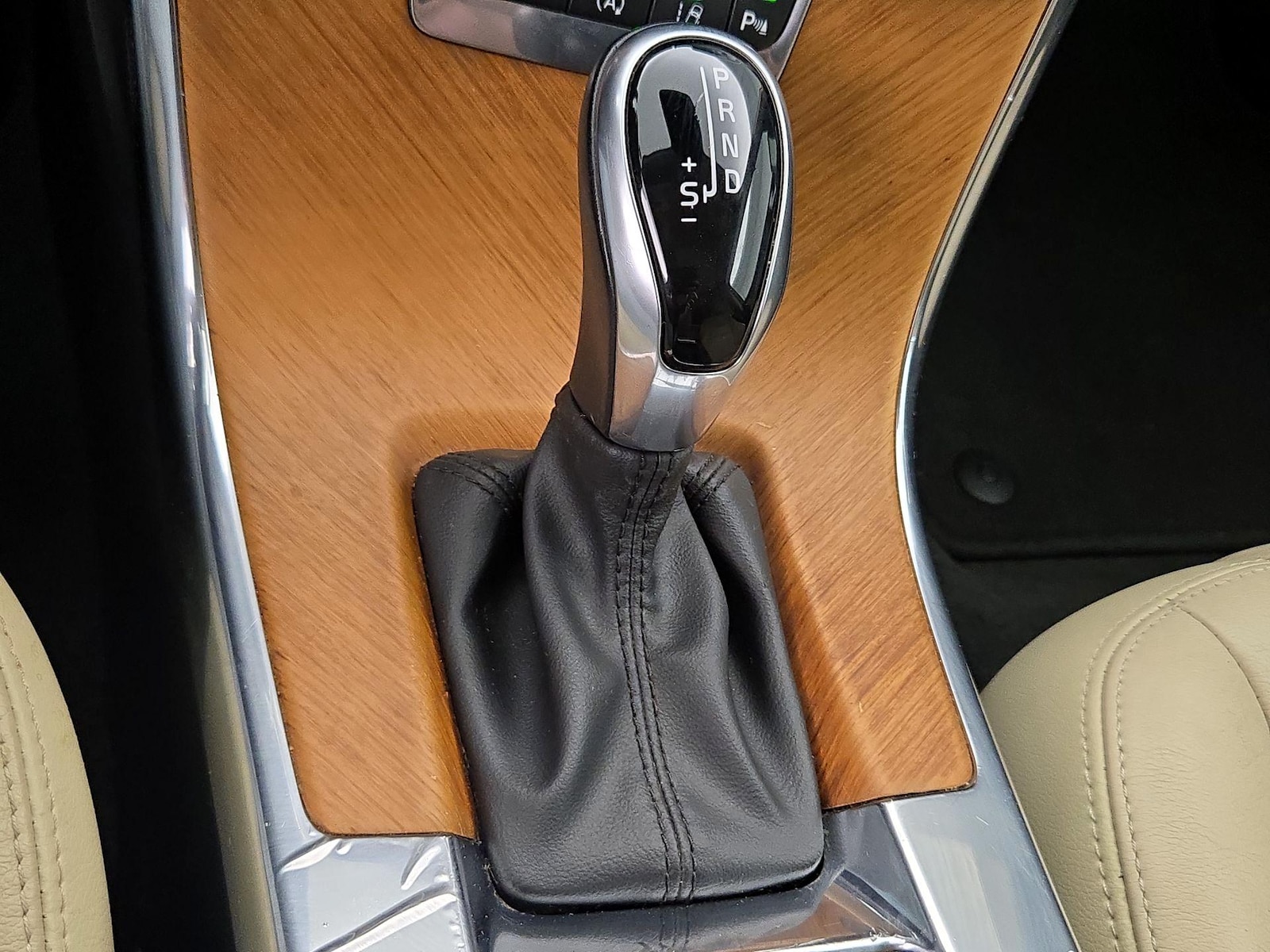 2017 Volvo XC60 T6 Inscription - Photo 19