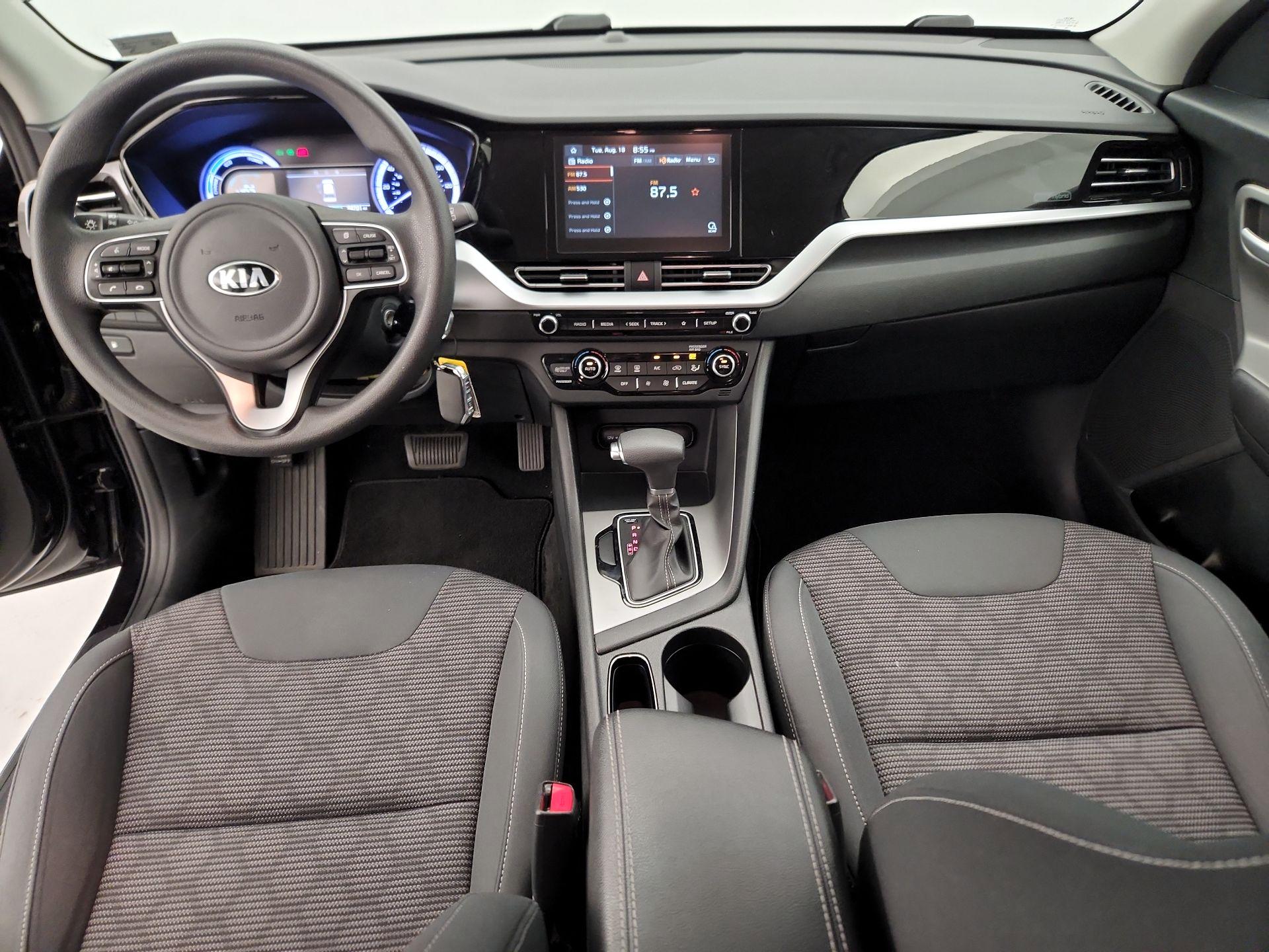 Thumbnail: 2020 Kia Niro - 9