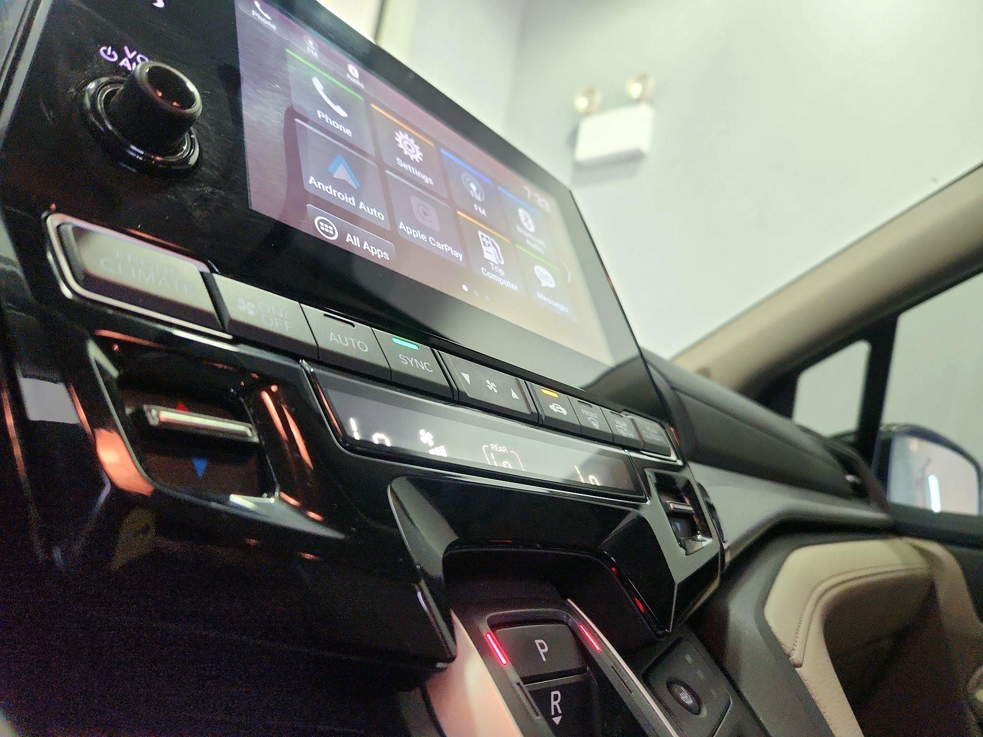 Thumbnail: 2024 Honda Odyssey - 16