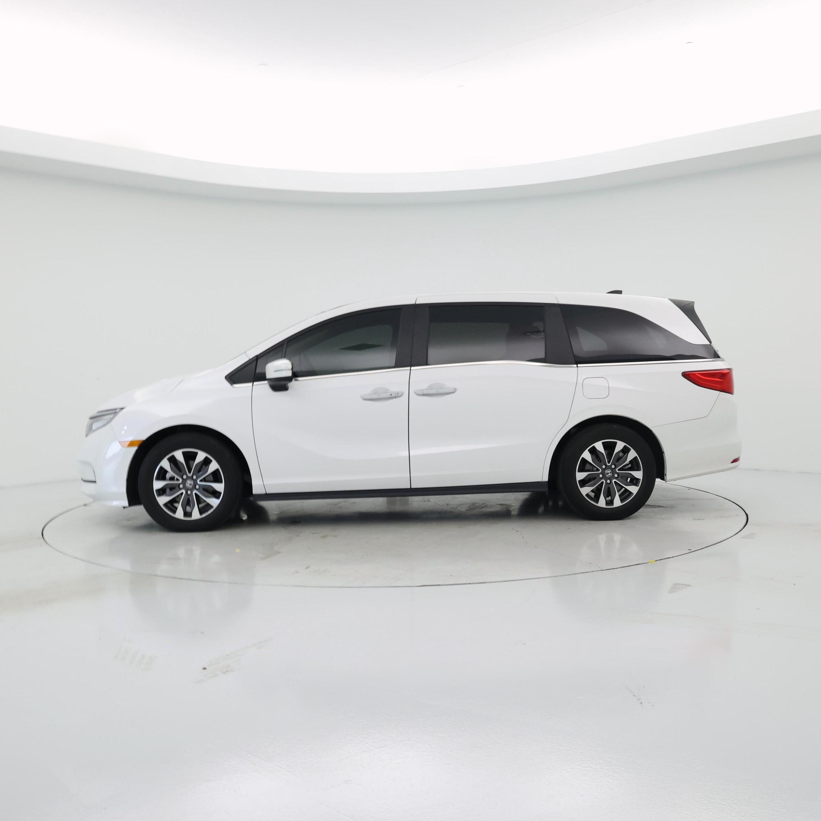 Thumbnail: 2024 Honda Odyssey - 3