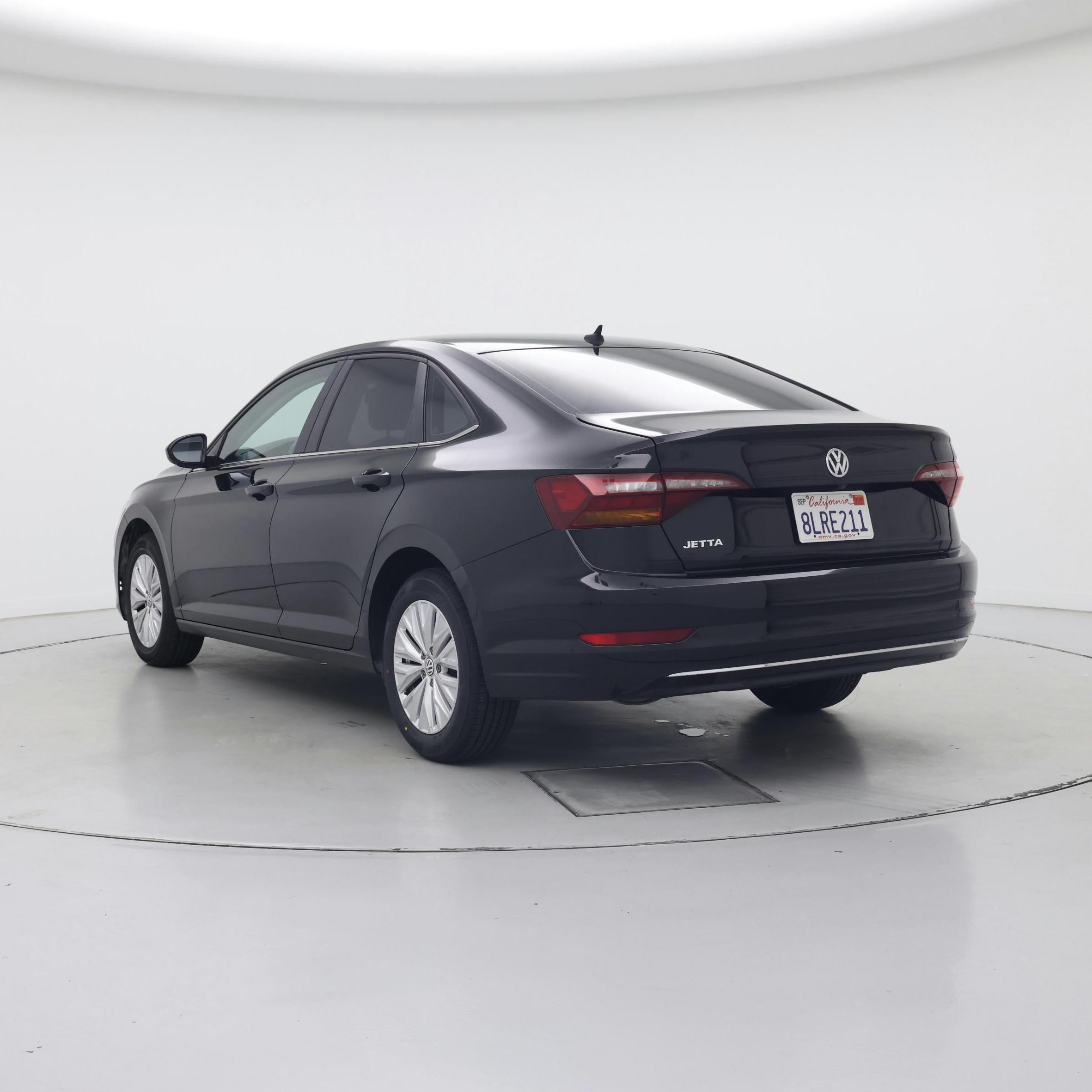 Thumbnail: 2019 Volkswagen Jetta - 2