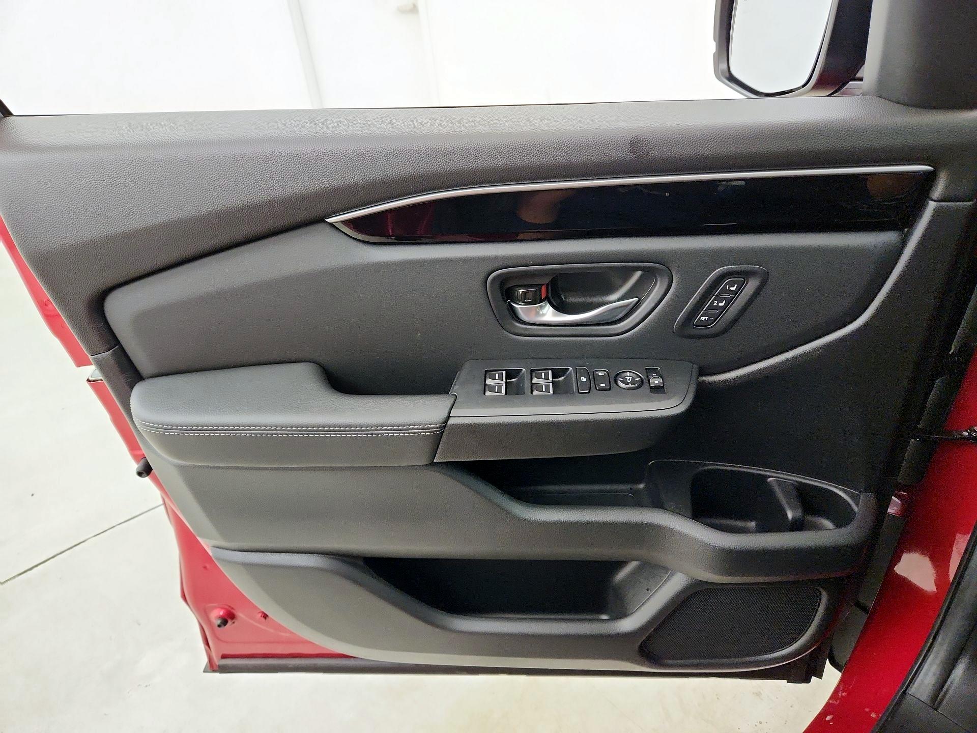 Thumbnail: 2025 Honda Pilot - 12