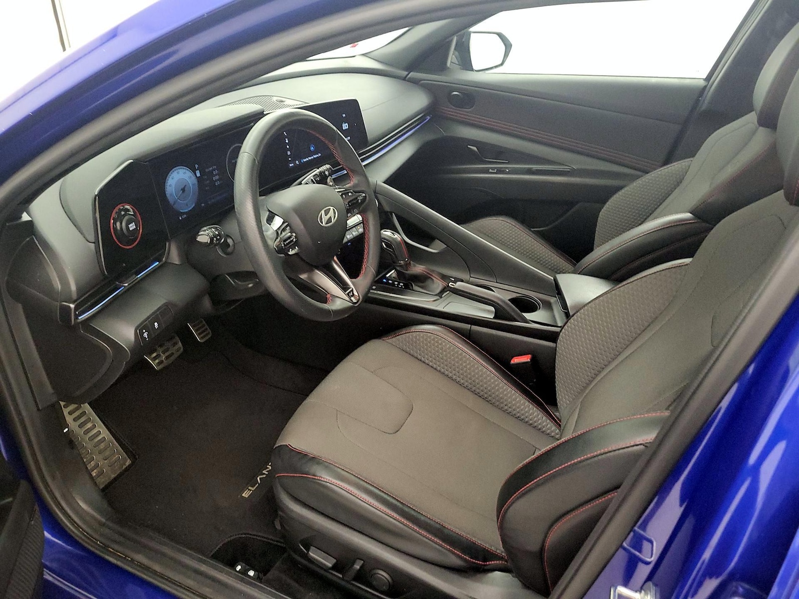 2024 Hyundai Elantra N Line - Photo 12