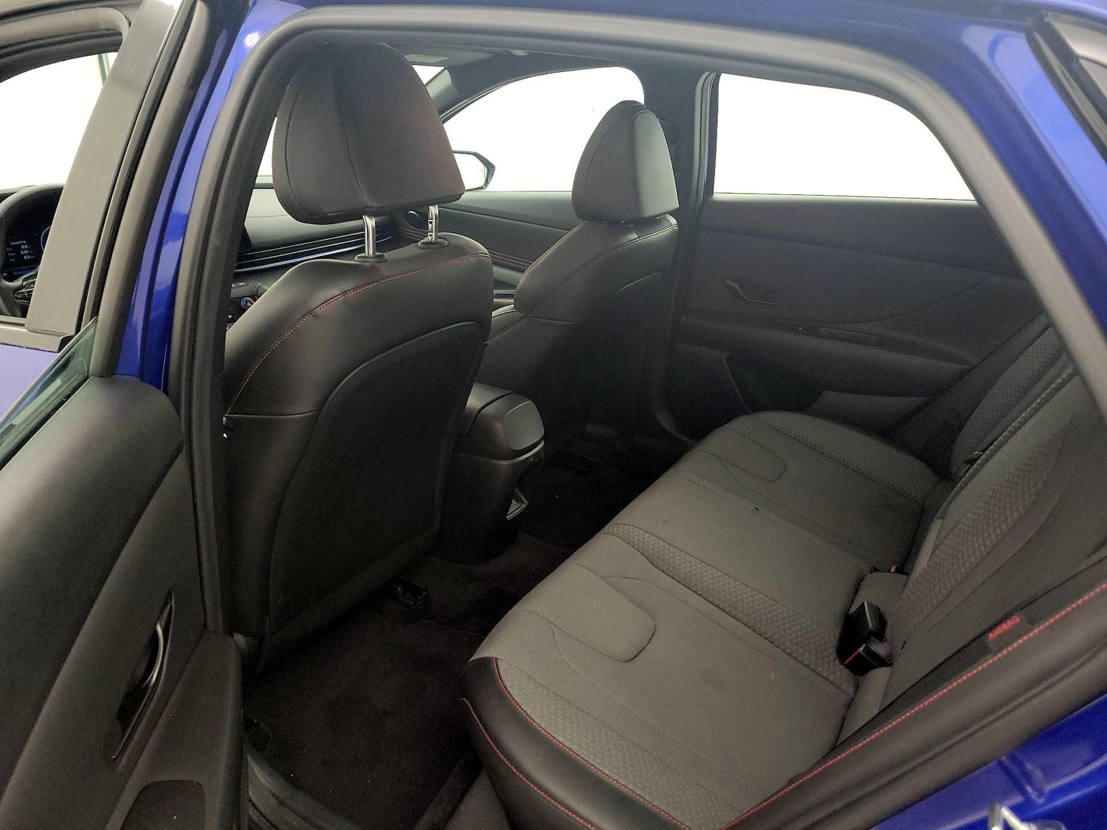 2024 Hyundai Elantra N Line - Photo 22