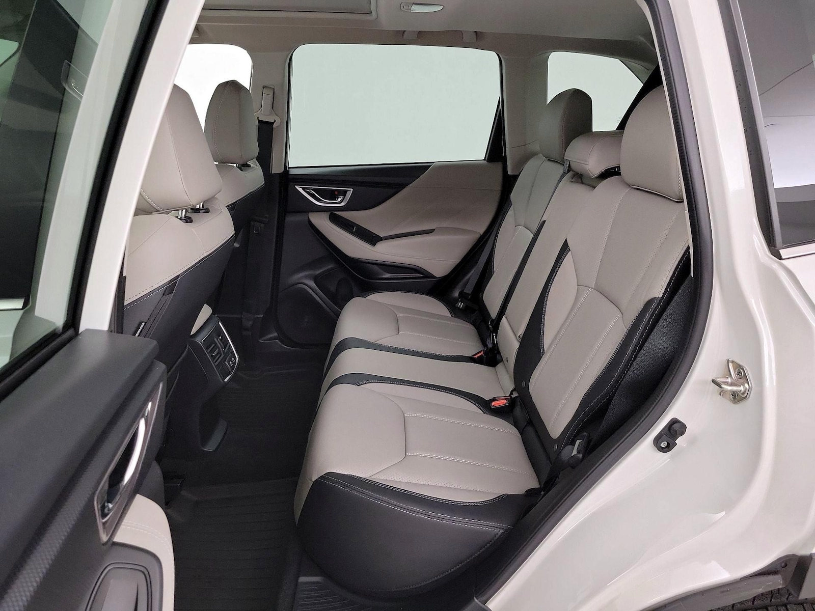 2021 Subaru Forester Limited - Photo 22
