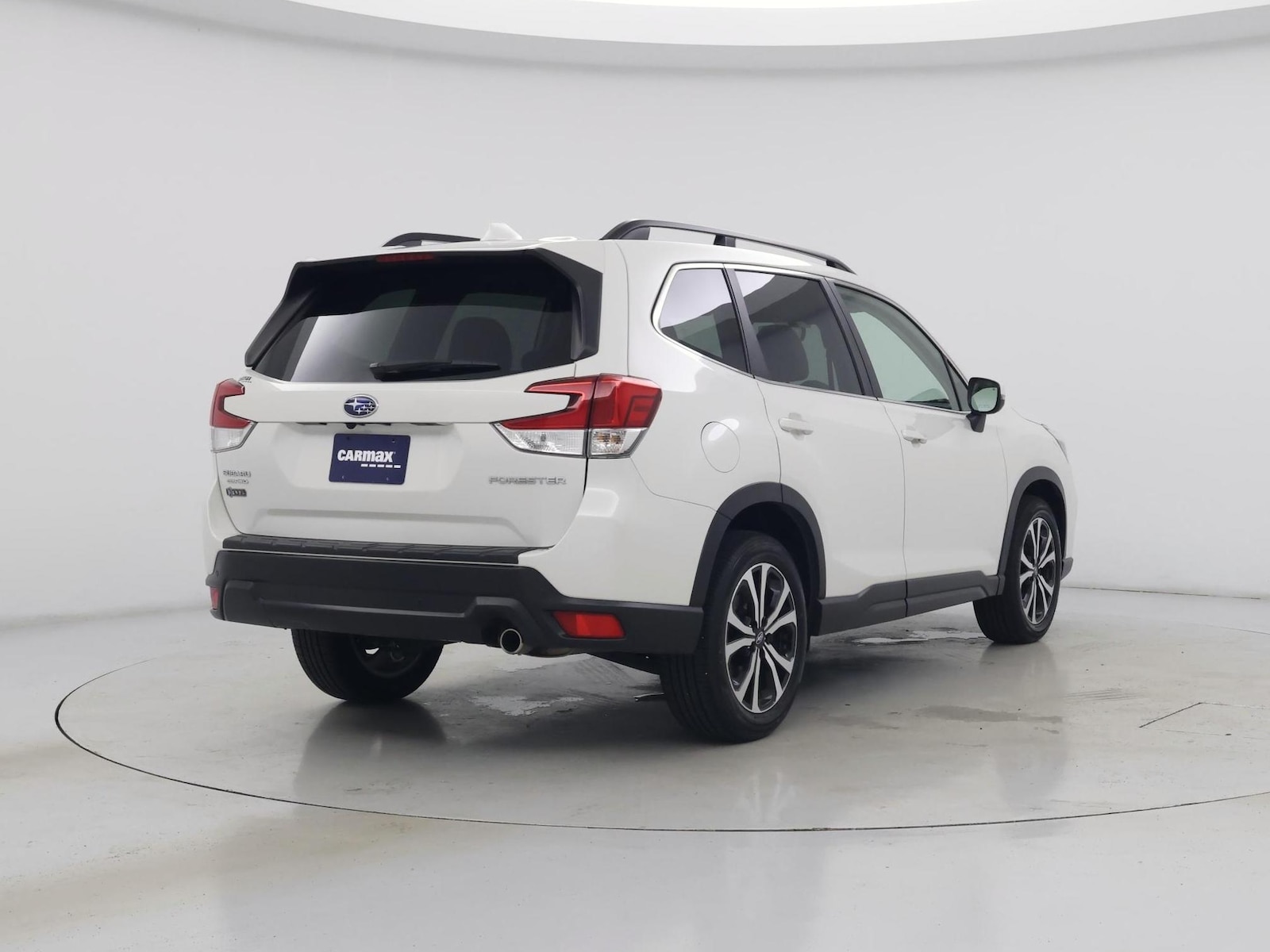 2021 Subaru Forester Limited - Photo 9