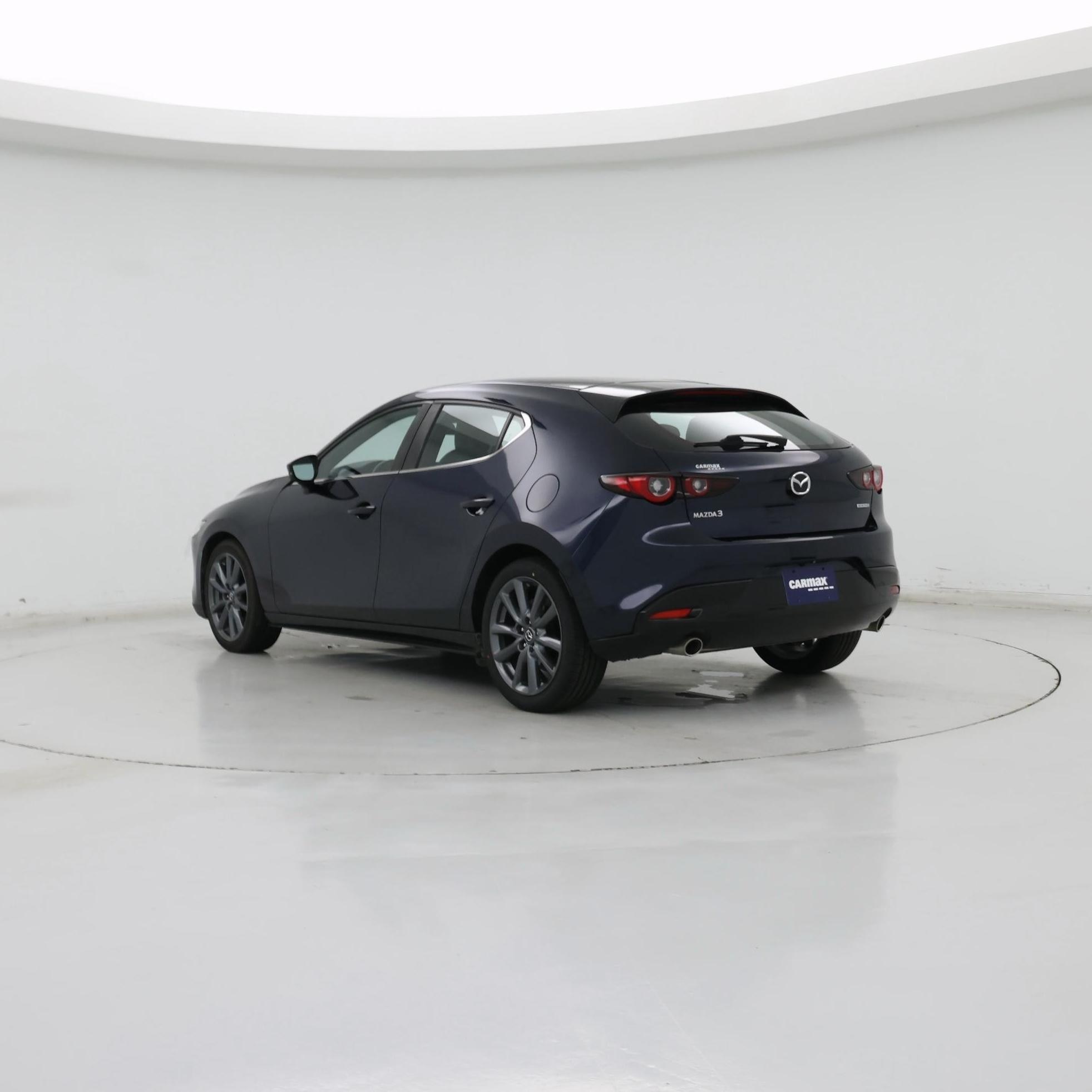 Thumbnail: 2022 Mazda Mazda3 - 2