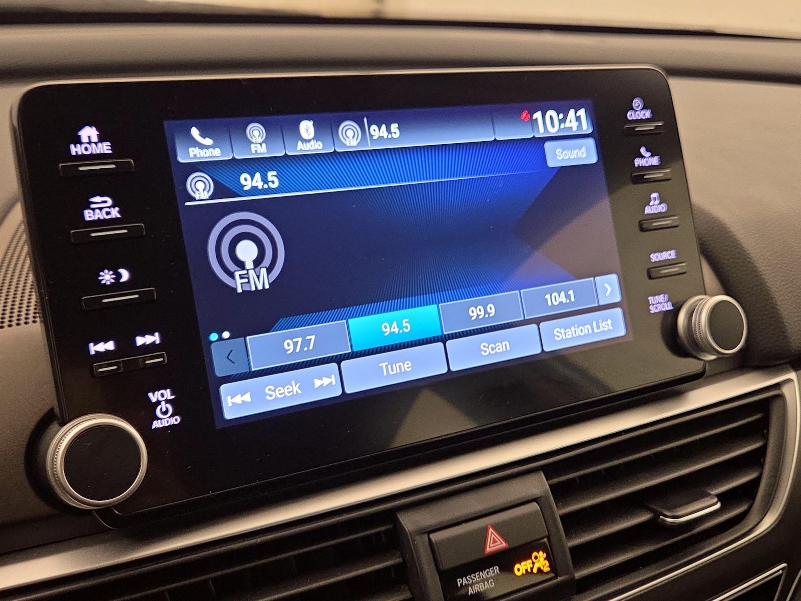 2021 Honda Accord LX - Photo 16