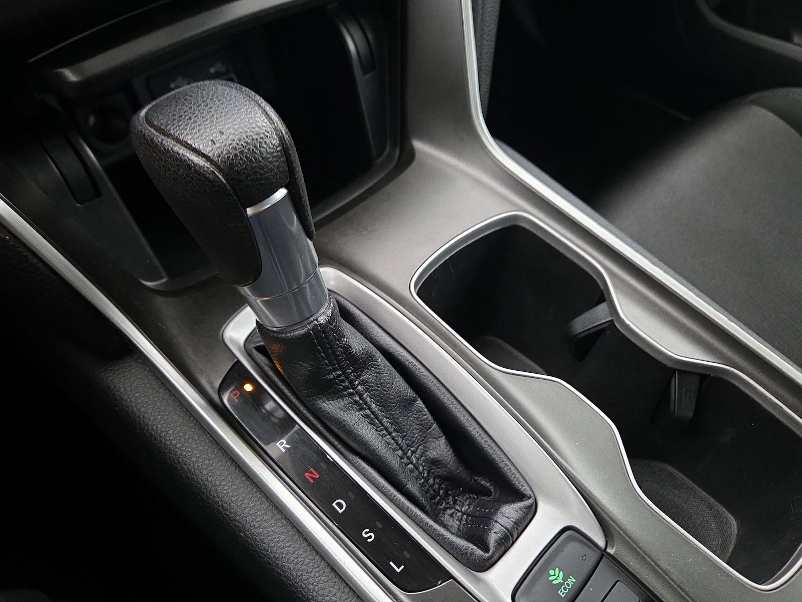 2021 Honda Accord LX - Photo 18