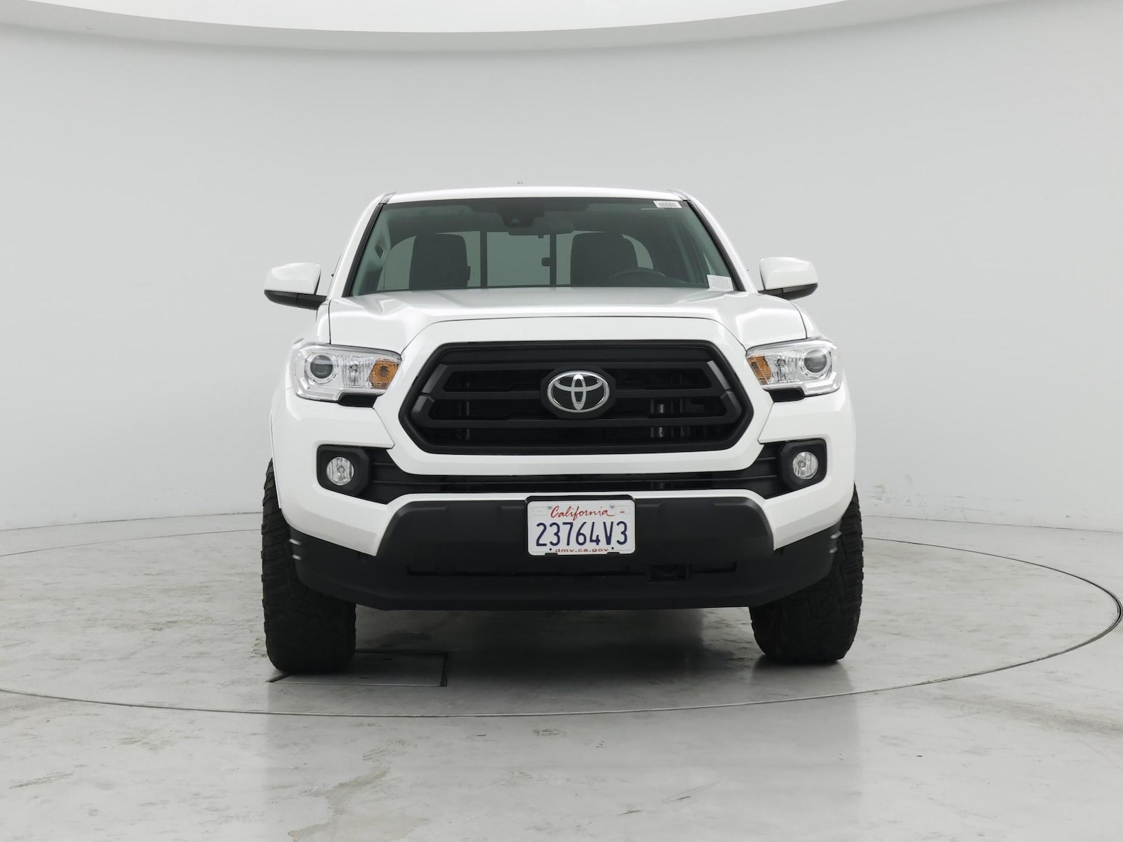 2023 Toyota Tacoma SR - Photo 6