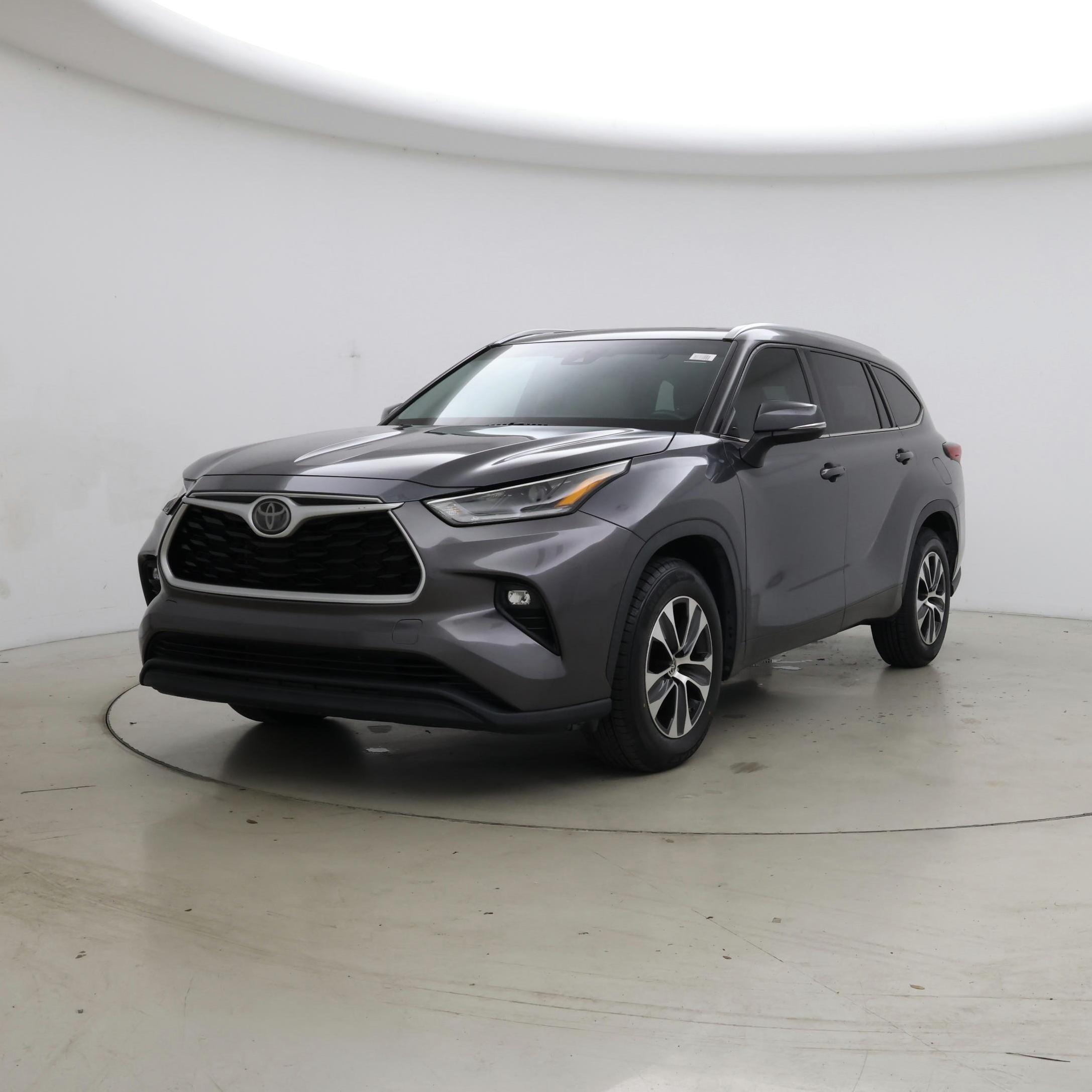 Thumbnail: 2021 Toyota Highlander - 4