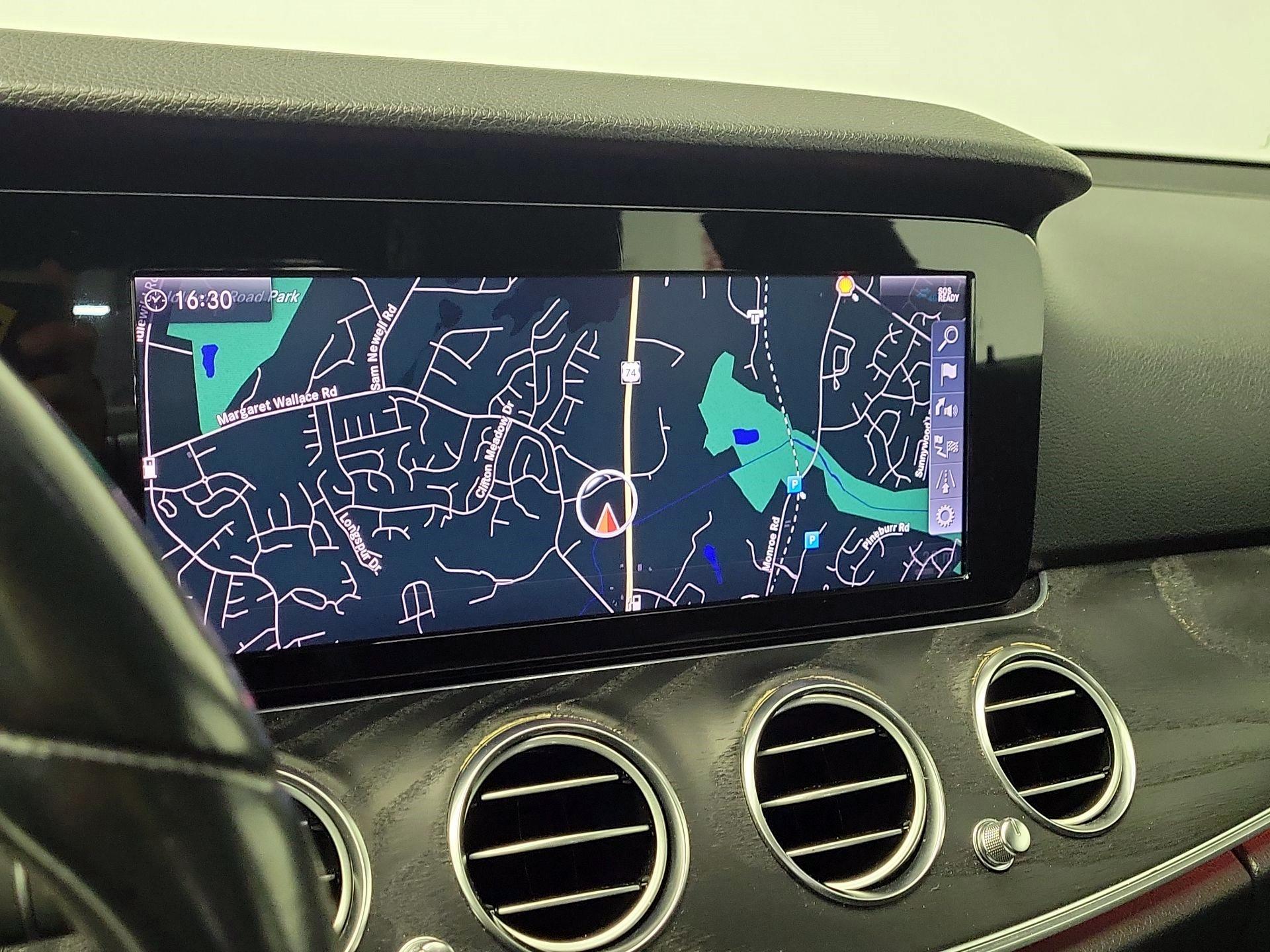 Thumbnail: 2019 Mercedes-Benz E-Class - 14