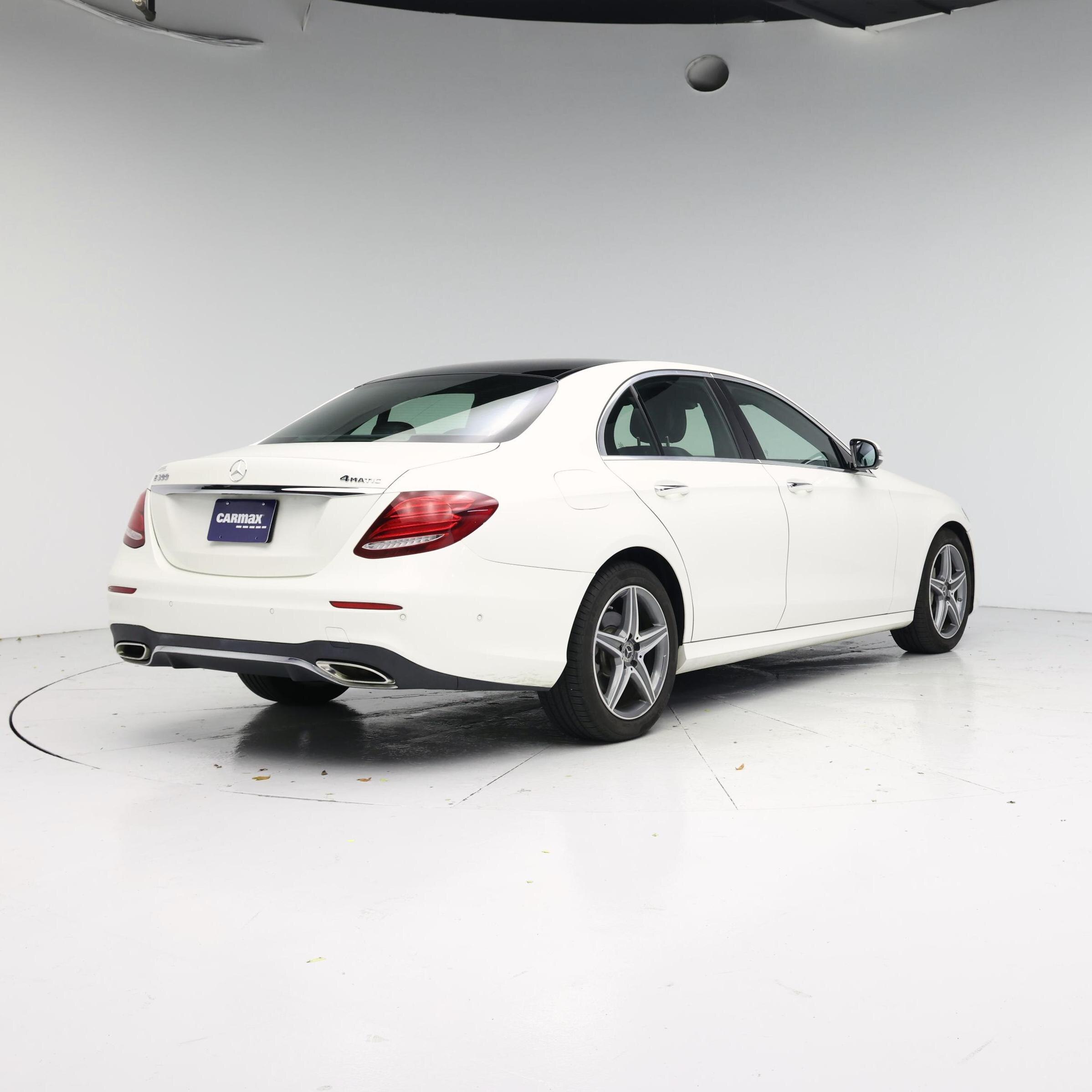 Thumbnail: 2019 Mercedes-Benz E-Class - 8