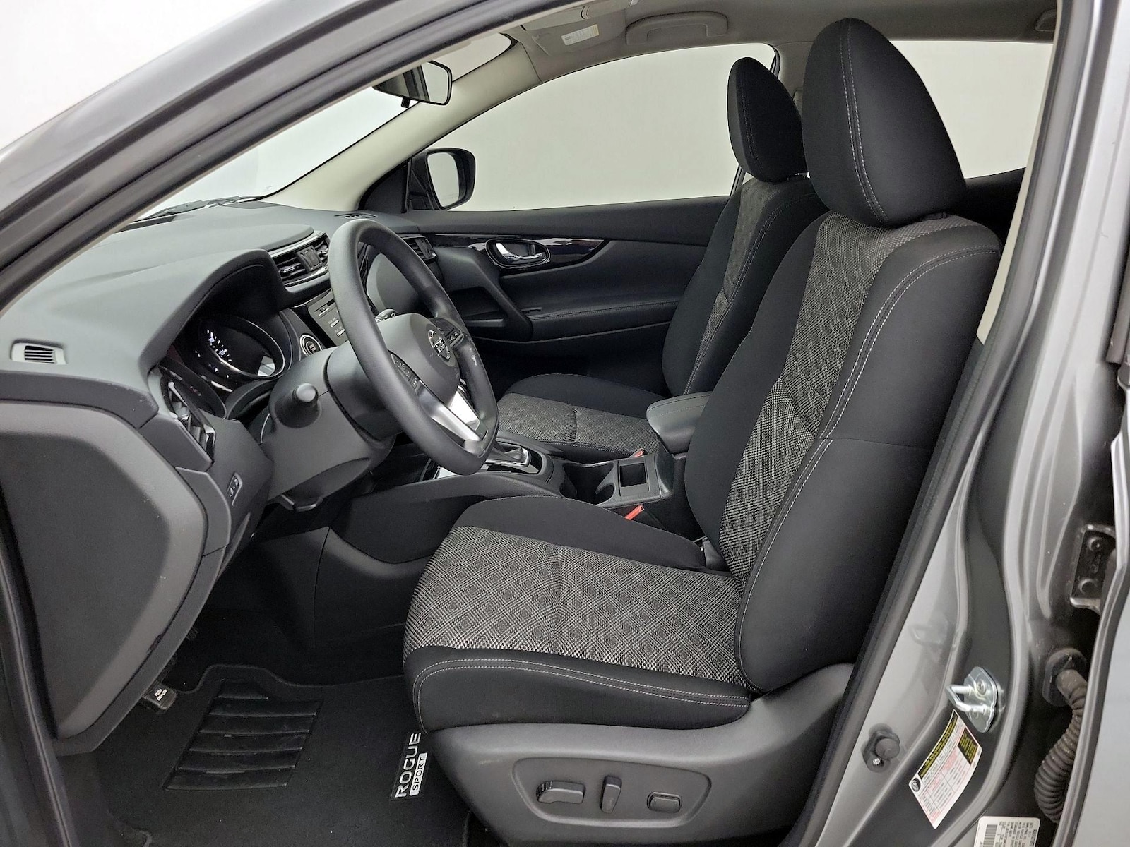 Power Seat(s) & Side Airbags