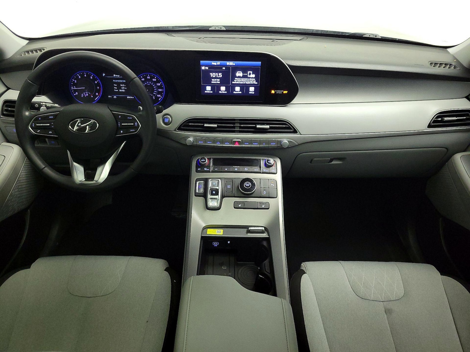 Apple CarPlay® & Android Auto™