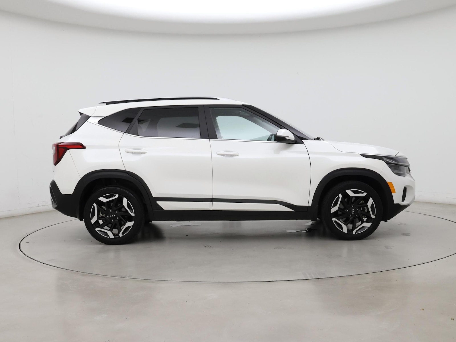 2024 Kia Seltos SX - Photo 8