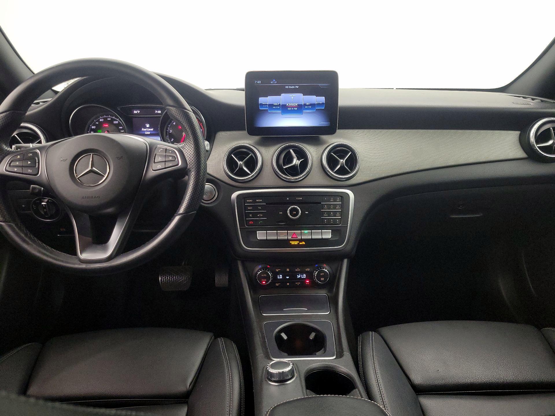 Thumbnail: 2019 Mercedes-Benz CLA - 9