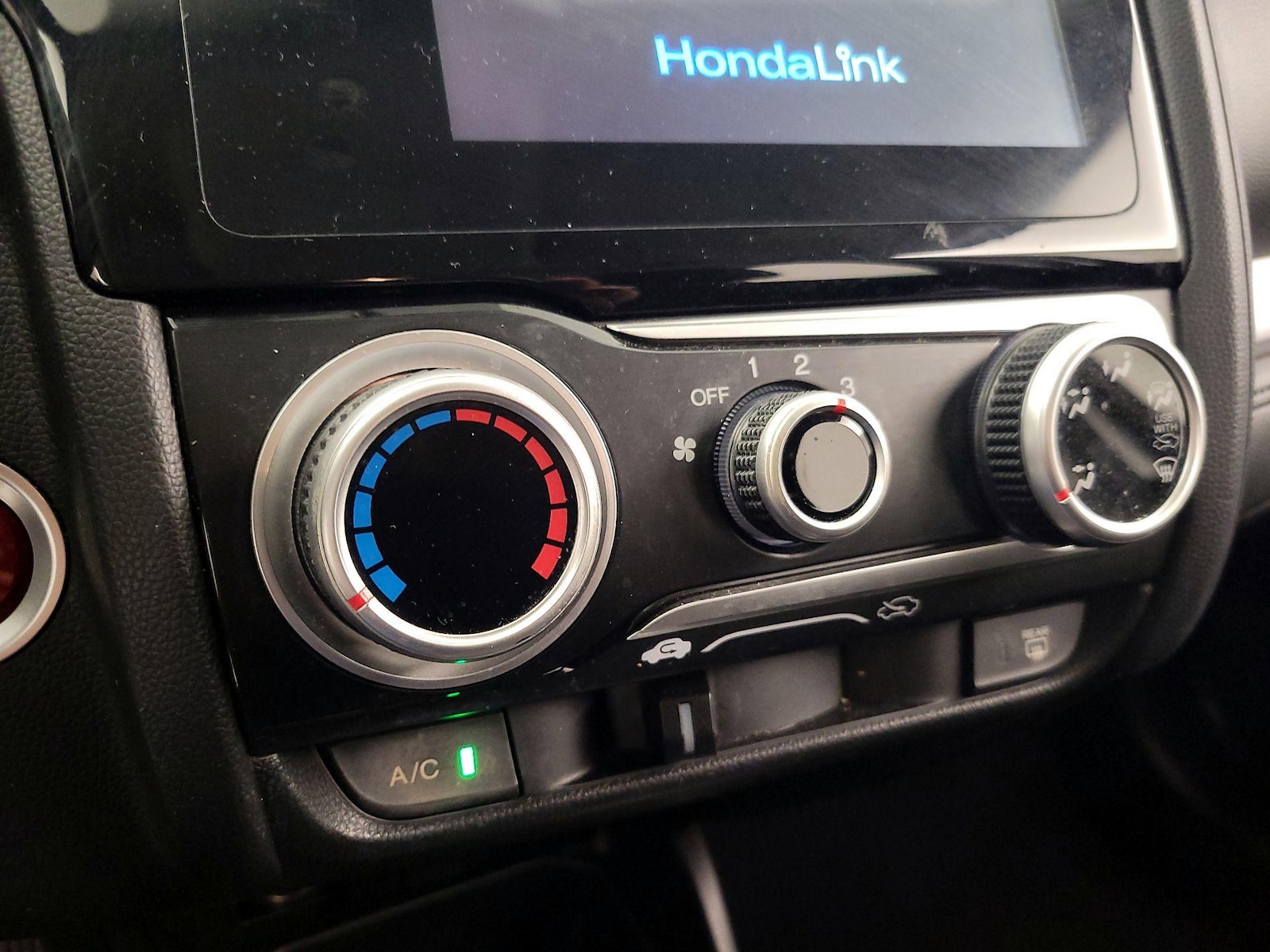 2015 Honda Fit EX - Photo 17