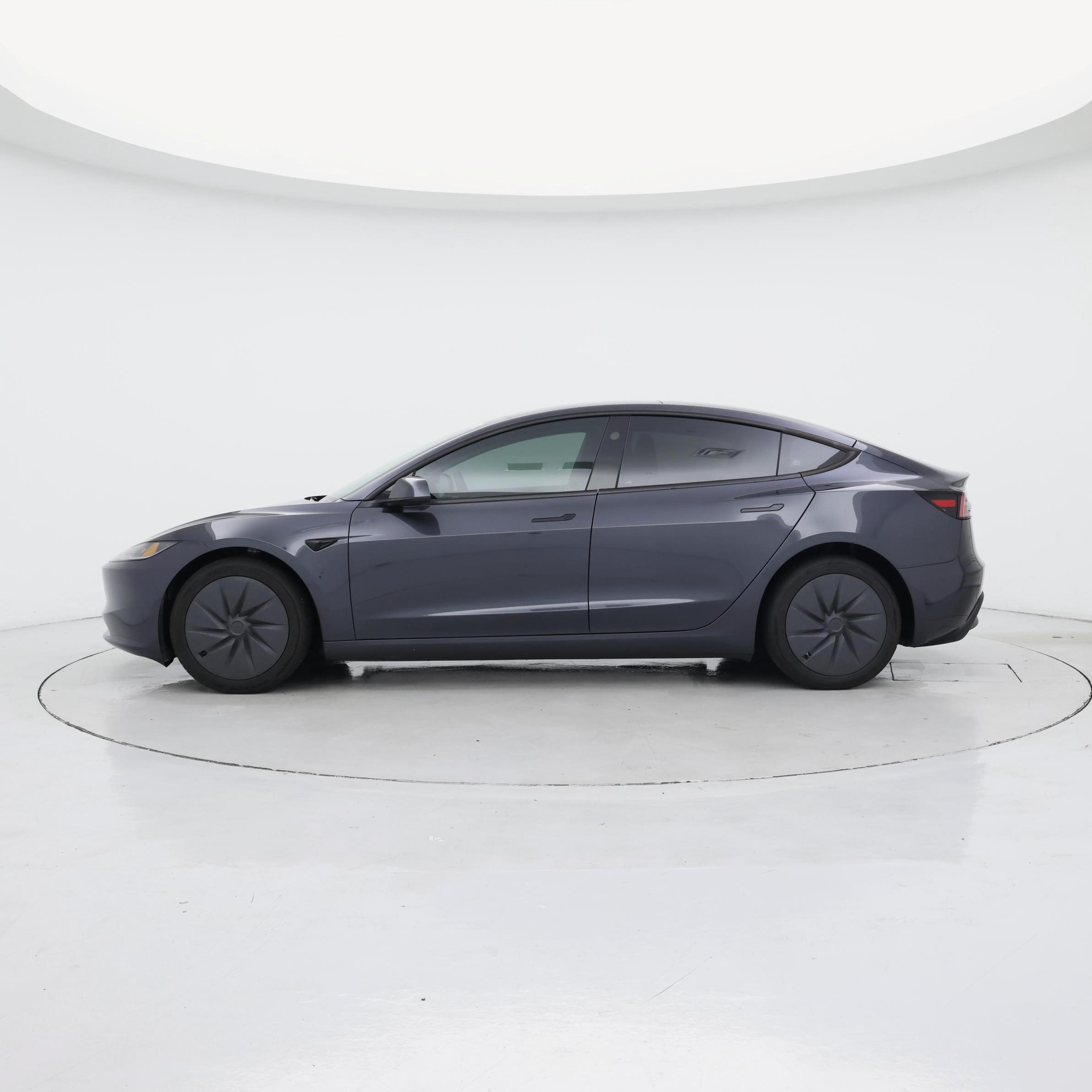 Thumbnail: 2025 Tesla Model 3 - 3