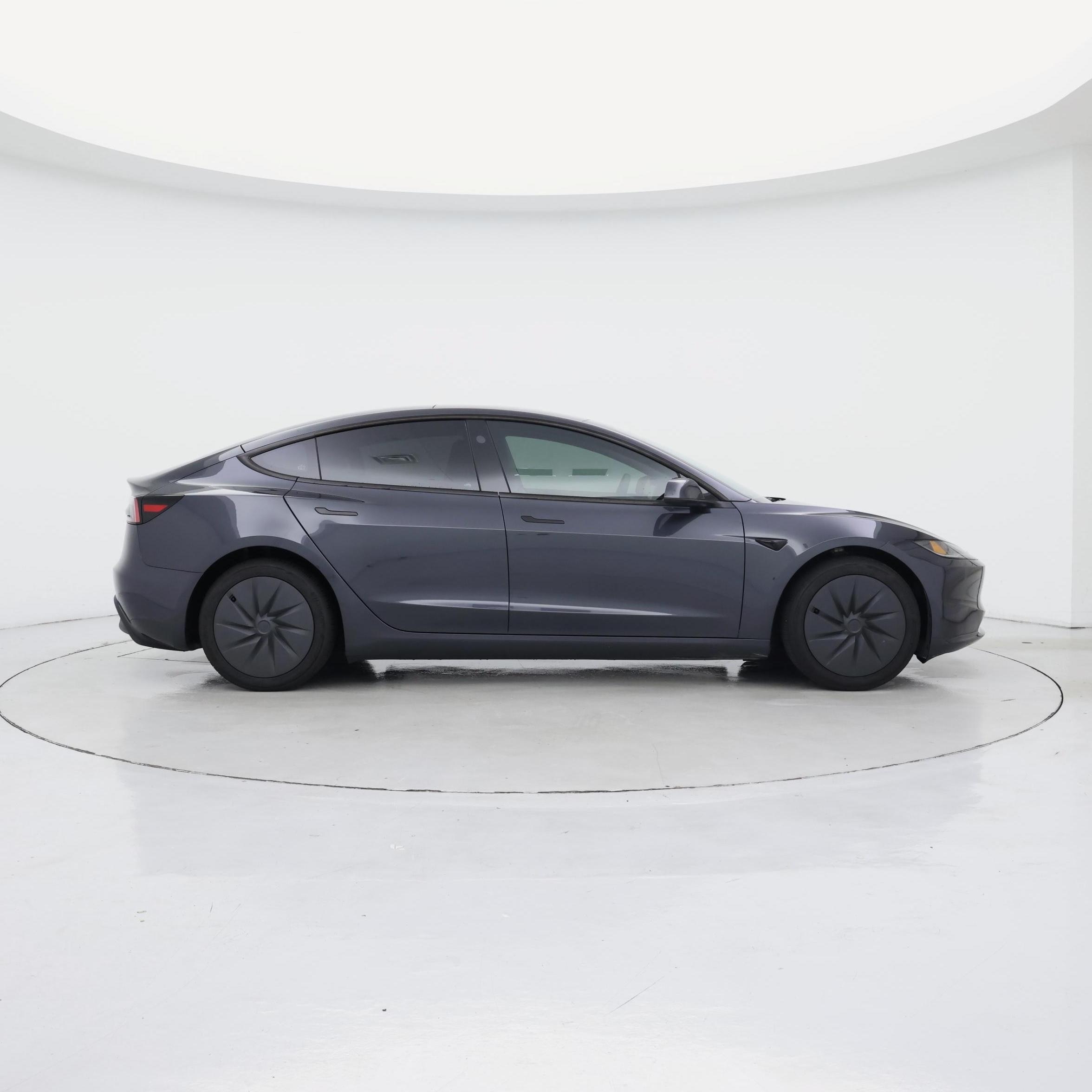 Thumbnail: 2025 Tesla Model 3 - 7