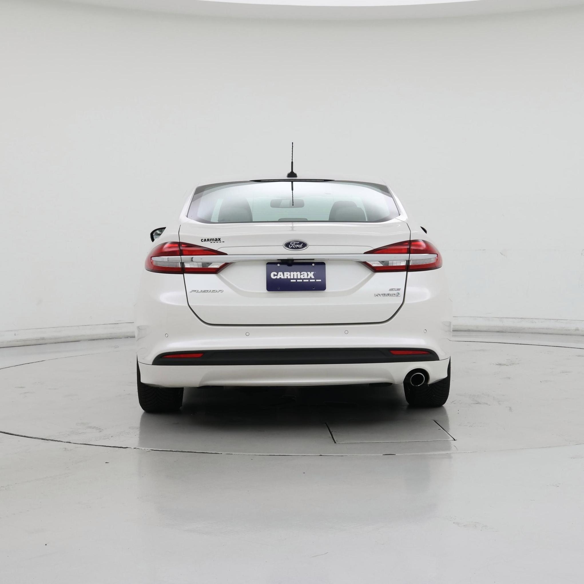 Thumbnail: 2017 Ford Fusion - 6