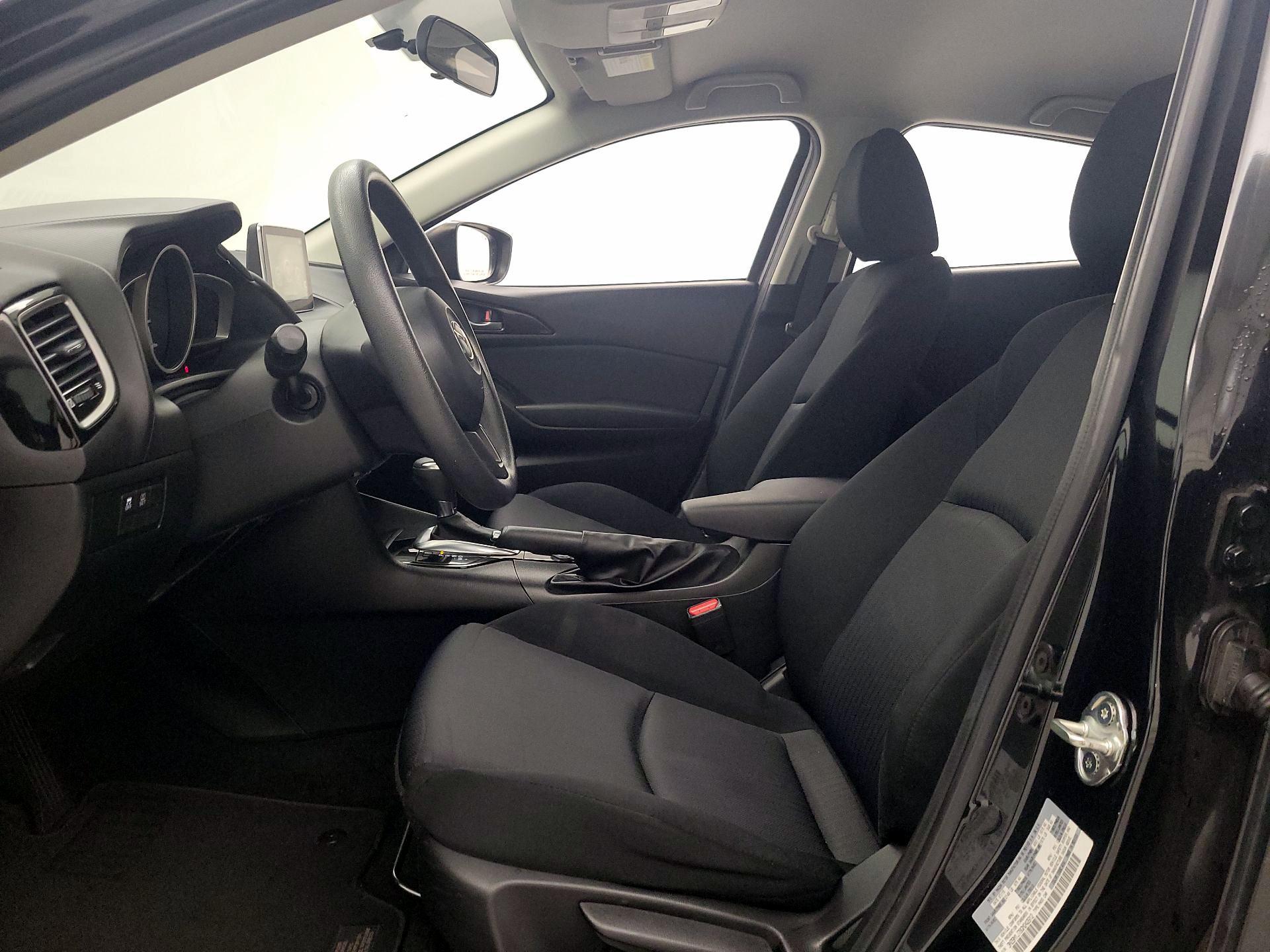 Thumbnail: 2016 Mazda Mazda3 - 11