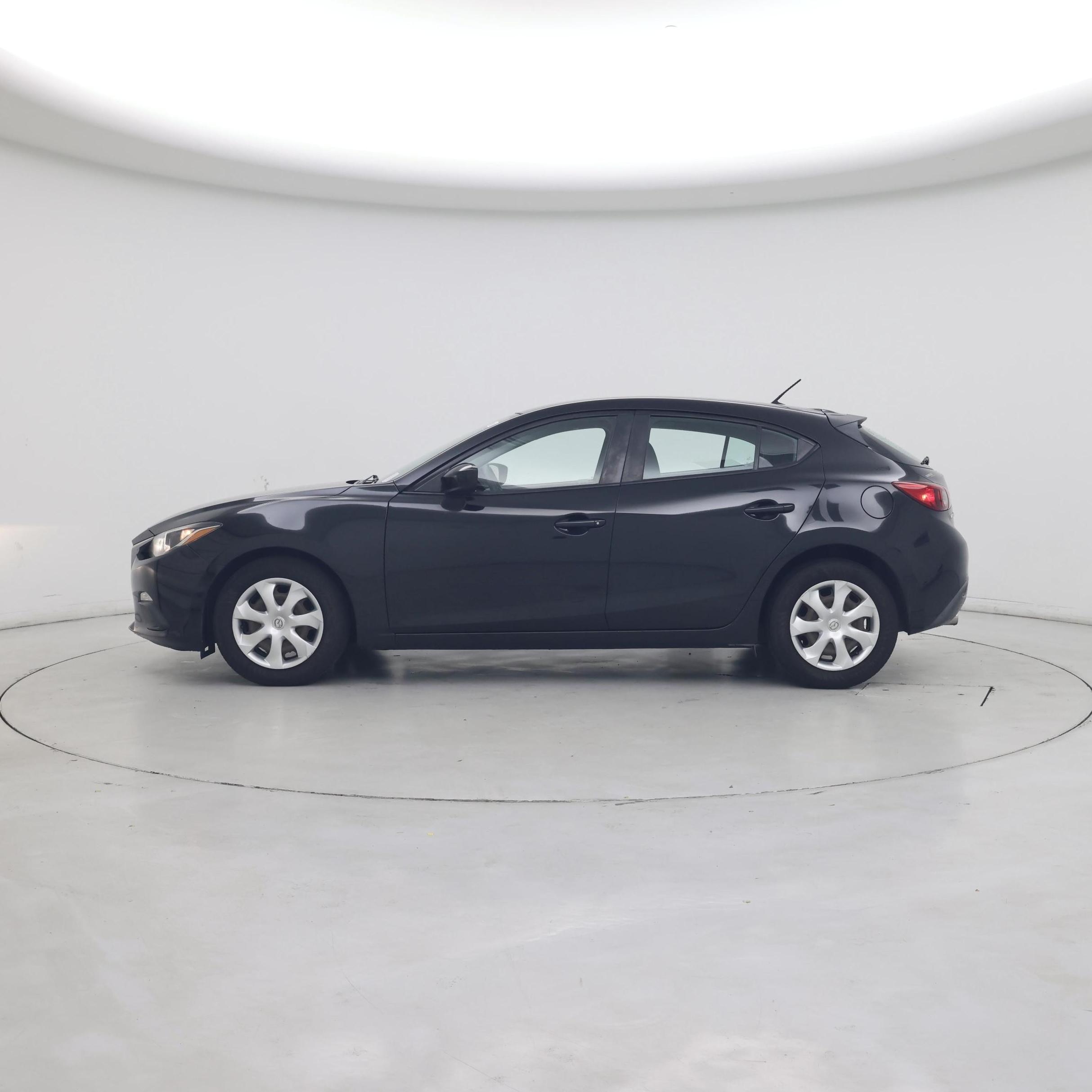 Thumbnail: 2016 Mazda Mazda3 - 3