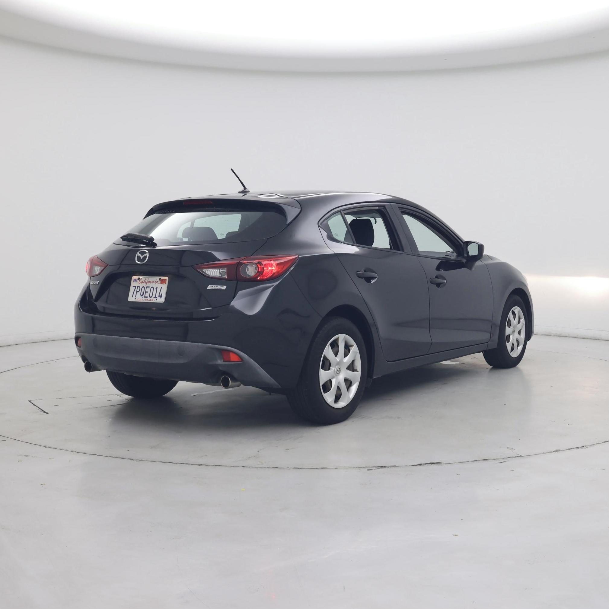 Thumbnail: 2016 Mazda Mazda3 - 8