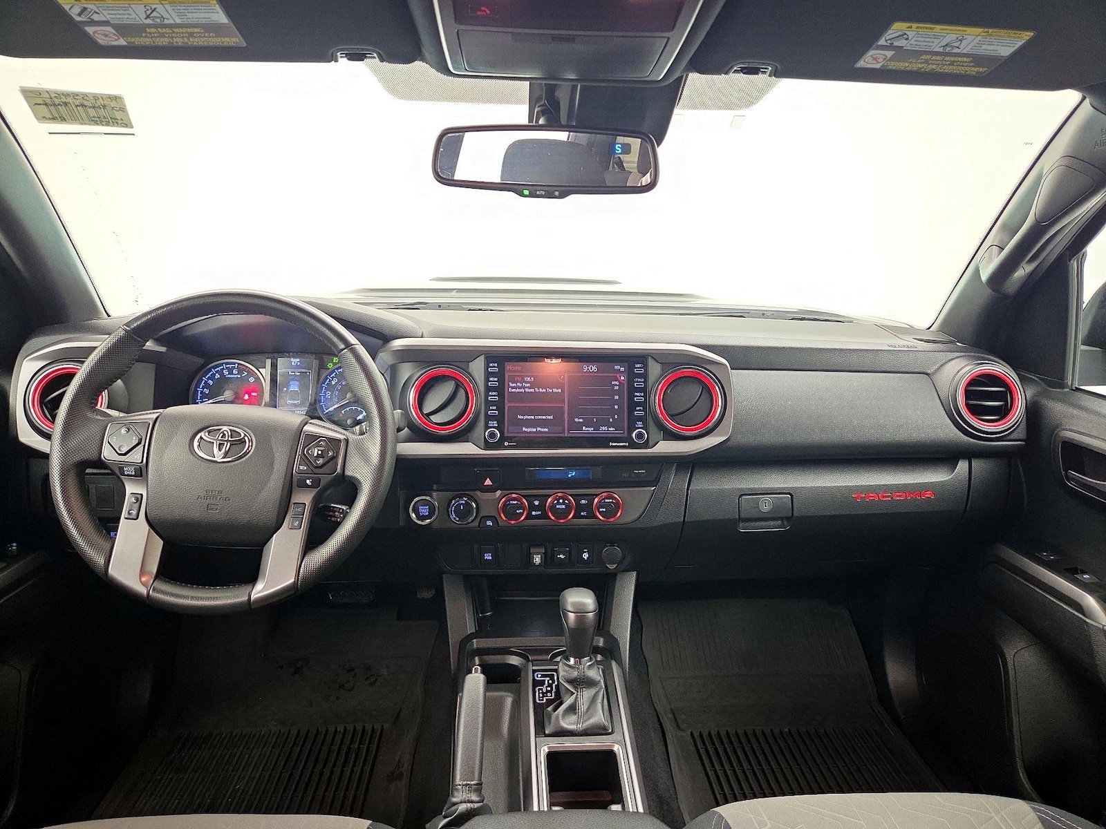 2022 Toyota Tacoma TRD Sport - Photo 10