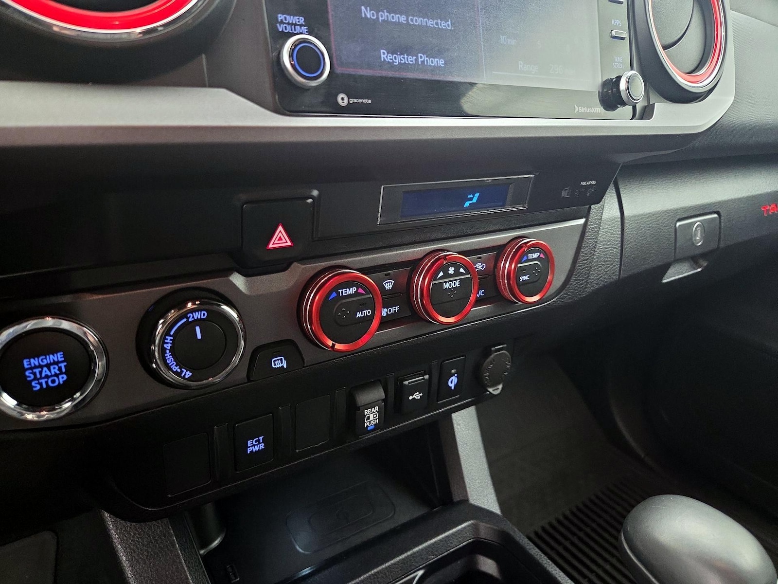 2022 Toyota Tacoma TRD Sport - Photo 17