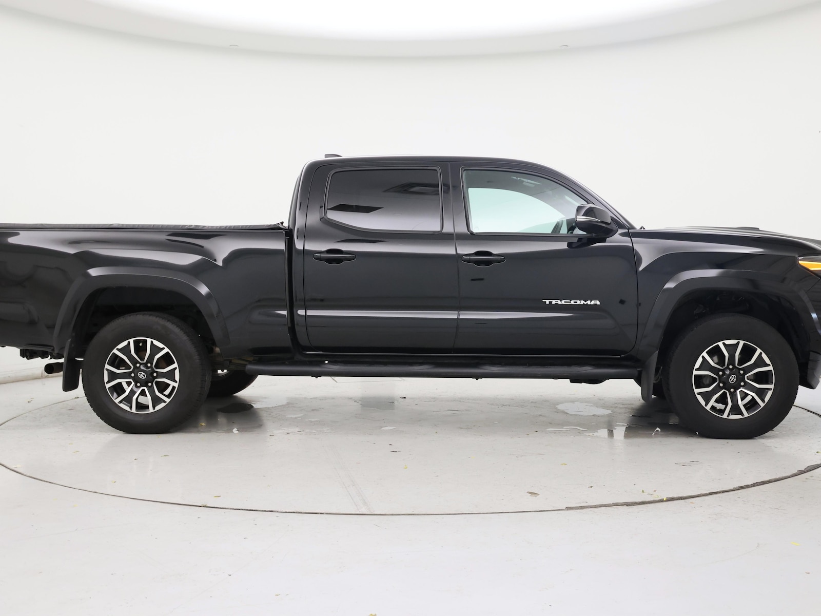 2022 Toyota Tacoma TRD Sport - Photo 8