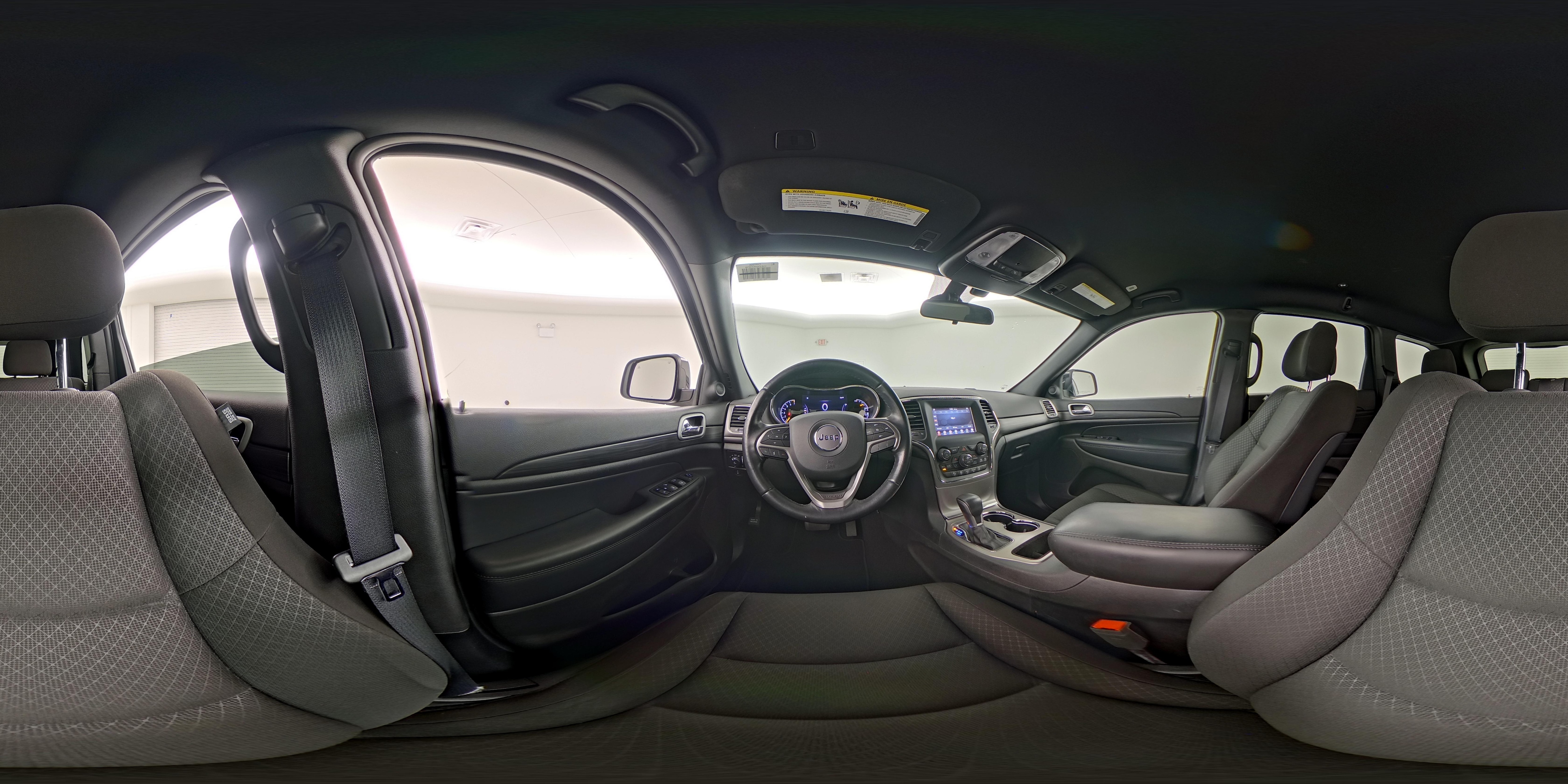 2021 Jeep Grand Cherokee Laredo E - Photo 24