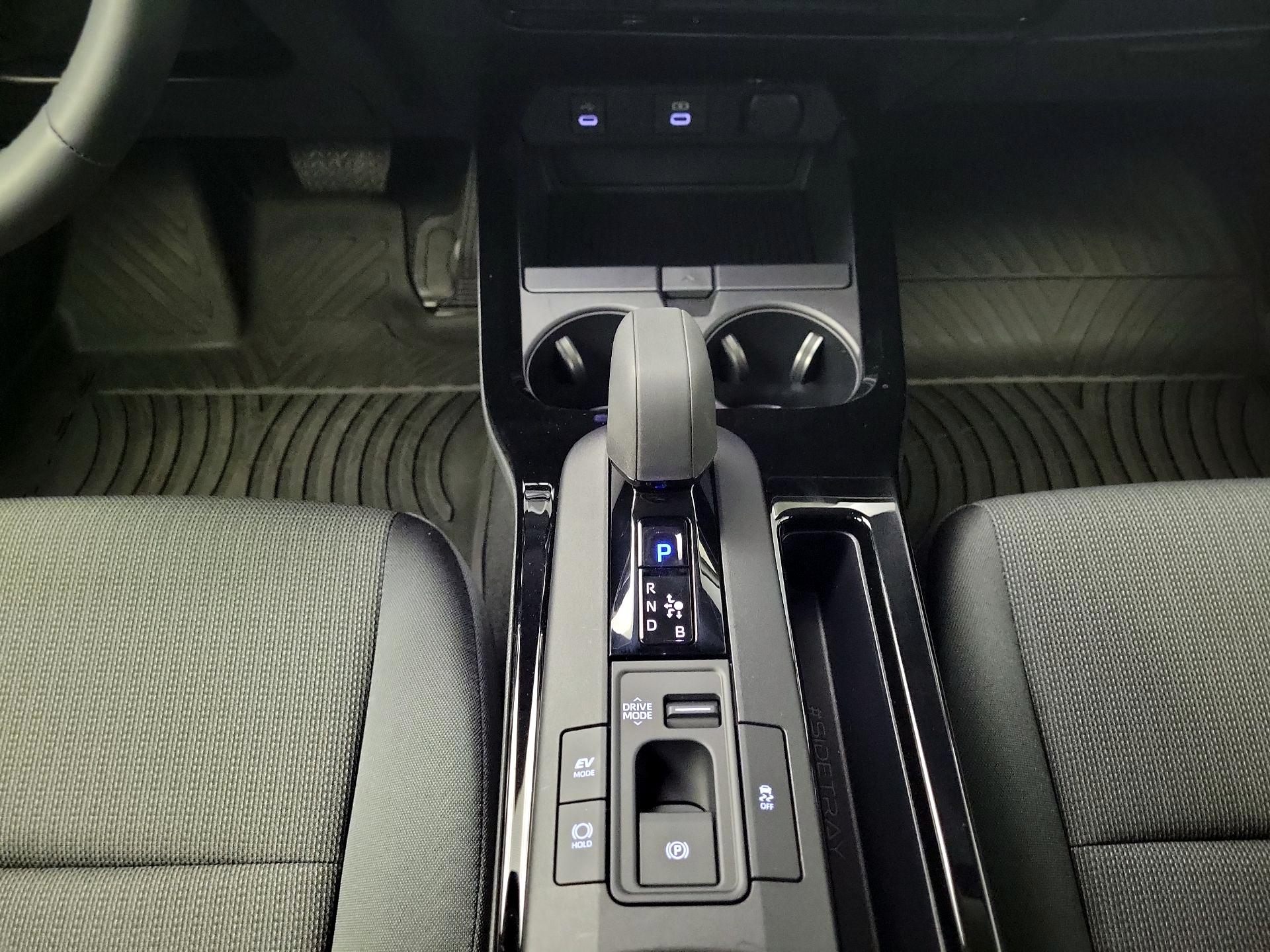 Thumbnail: 2026 Toyota Prius - 18
