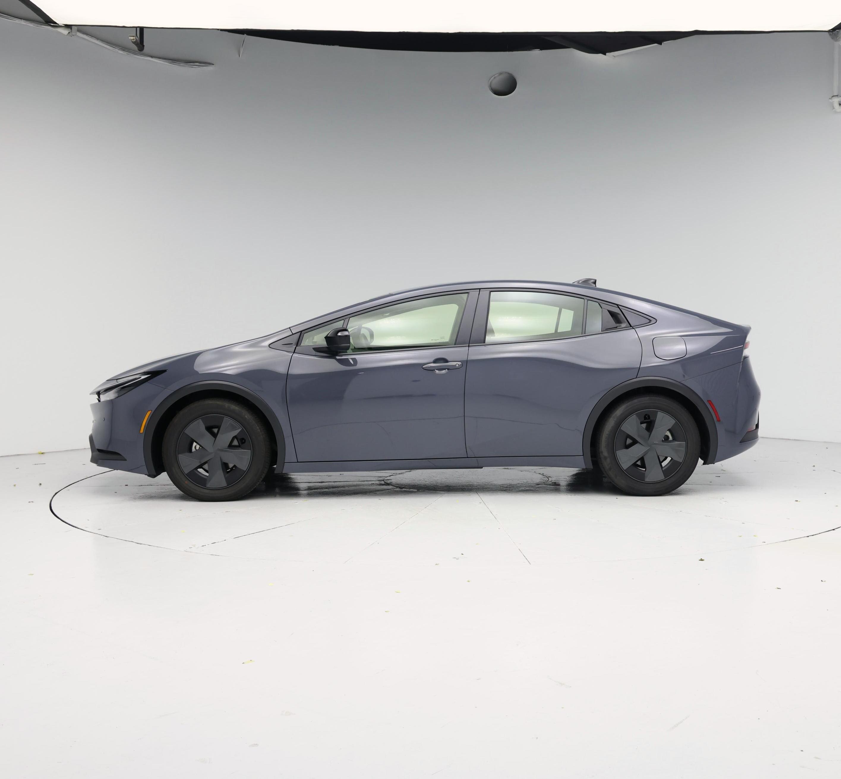 Thumbnail: 2026 Toyota Prius - 3