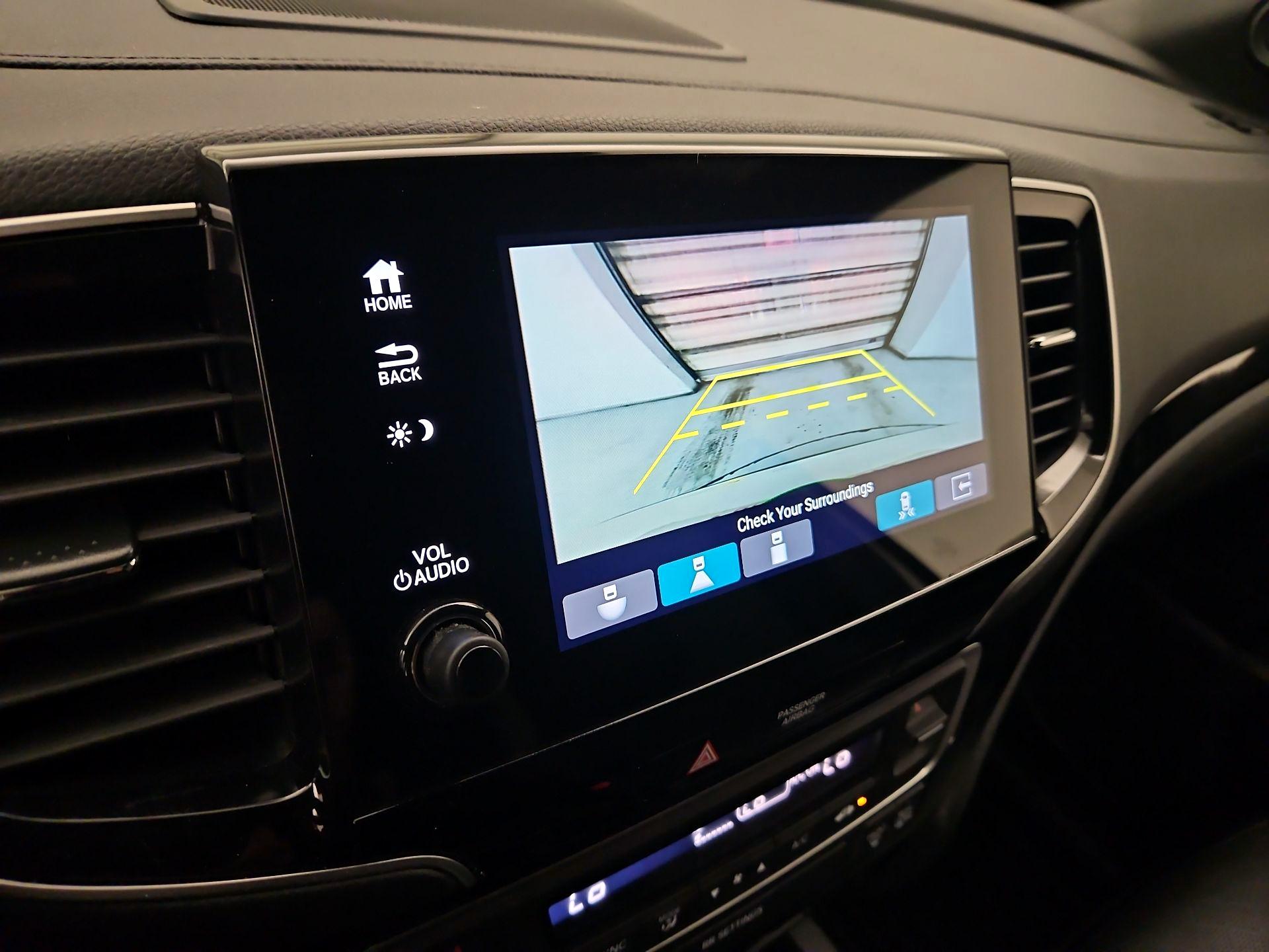 Thumbnail: 2019 Honda Passport - 15