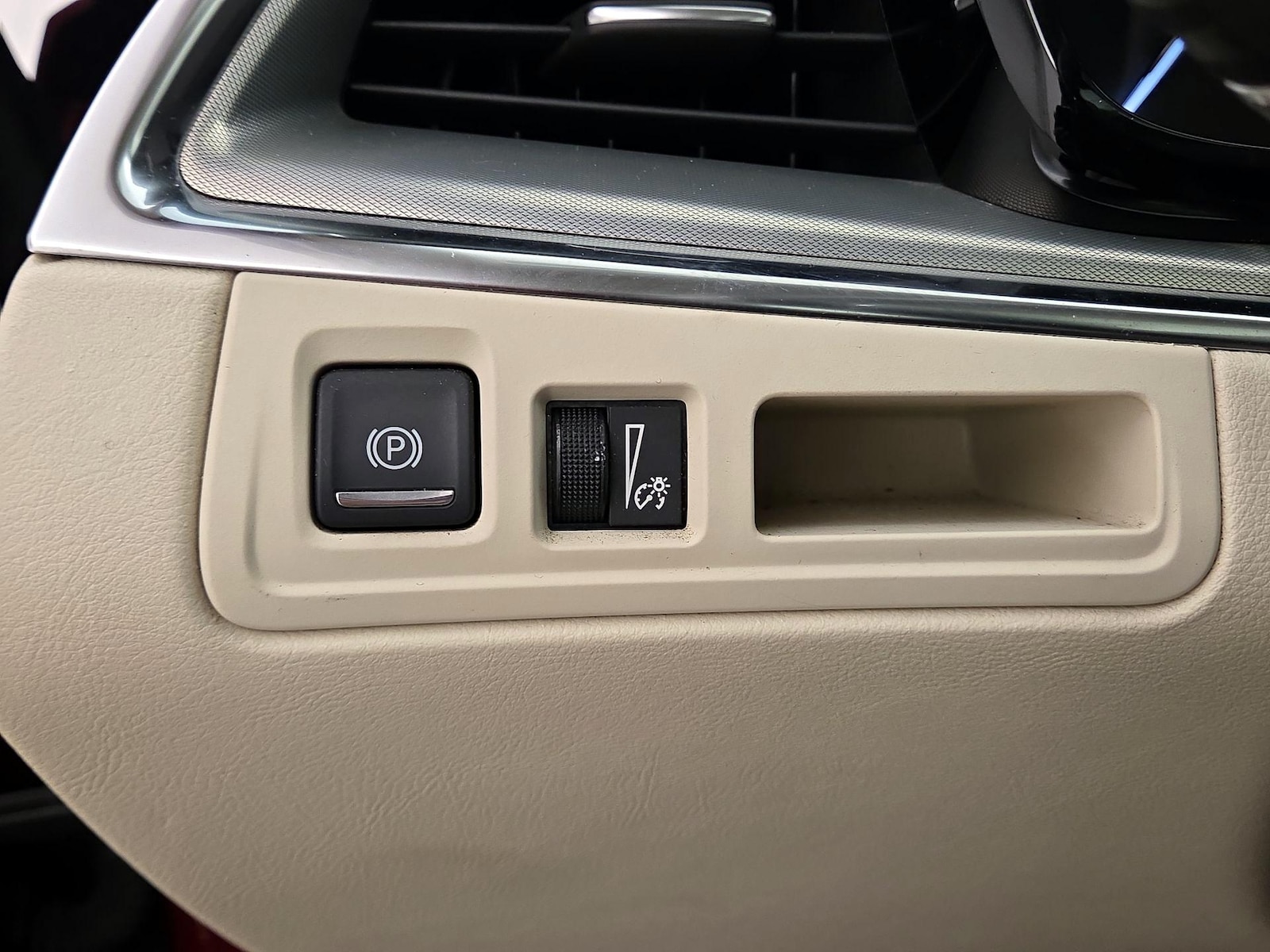 2017 Cadillac XT5 Luxury - Photo 14