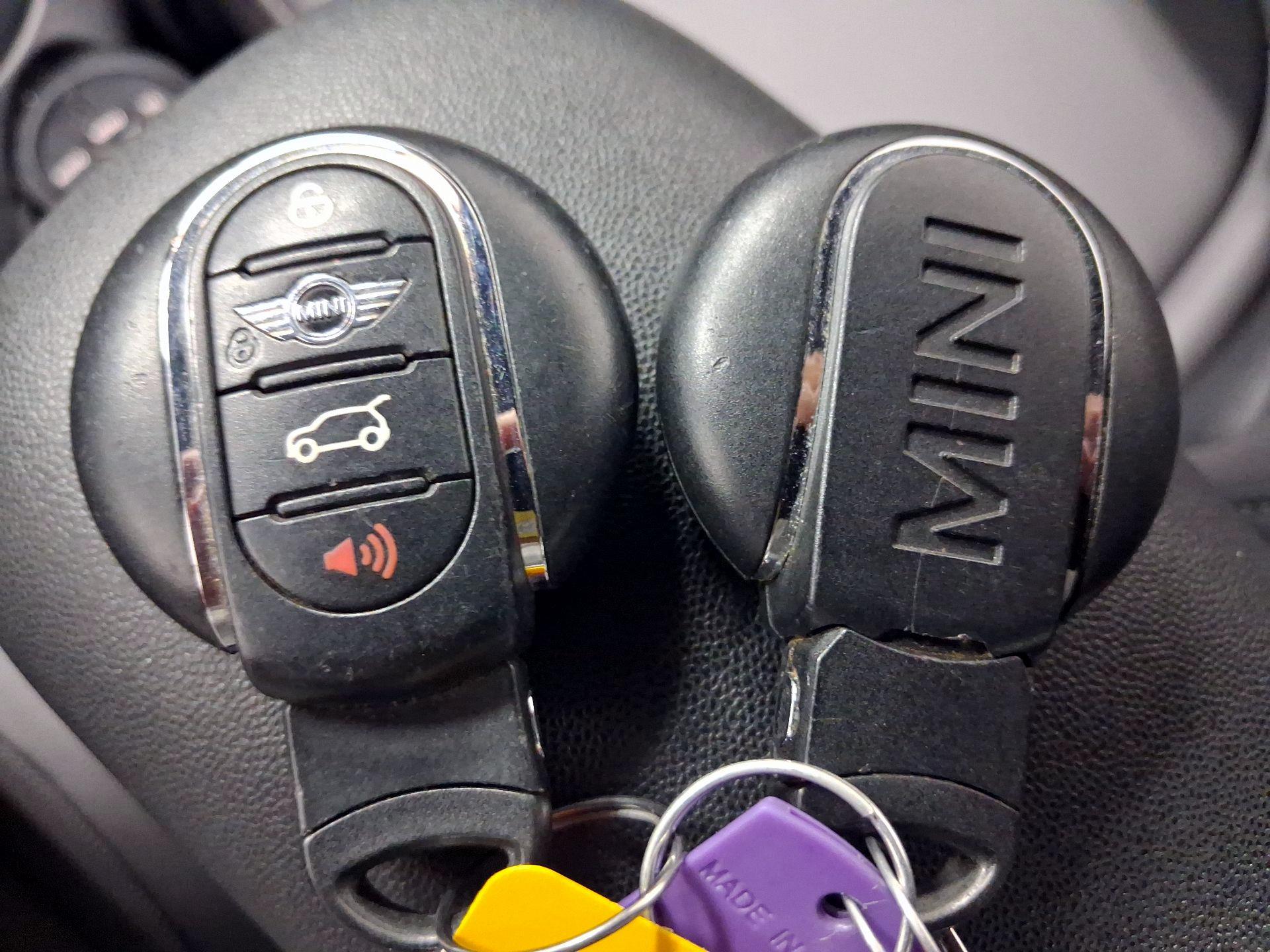 Thumbnail: 2017 MINI Cooper - 20