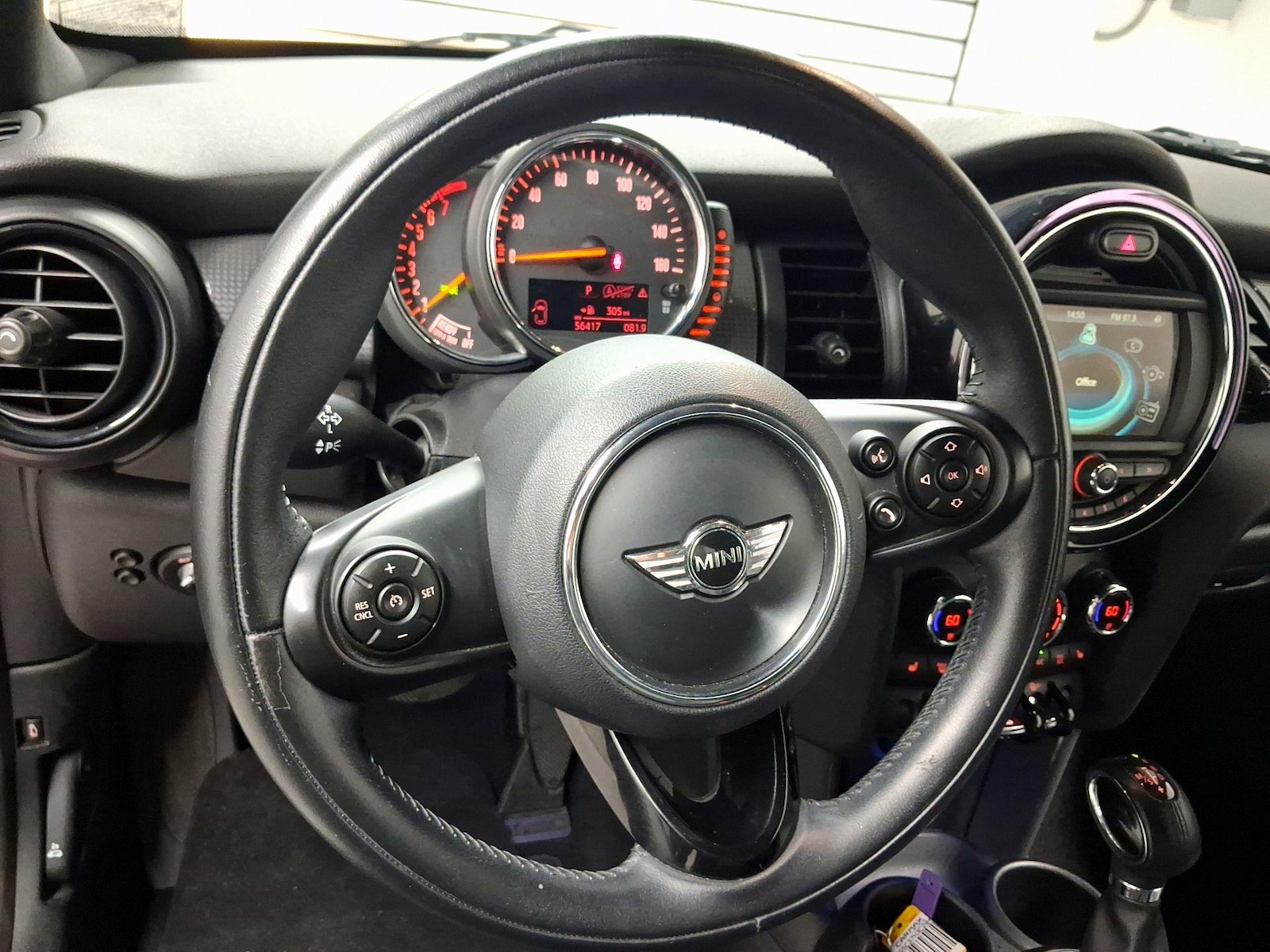 2017 MINI Cooper Base - Photo 9