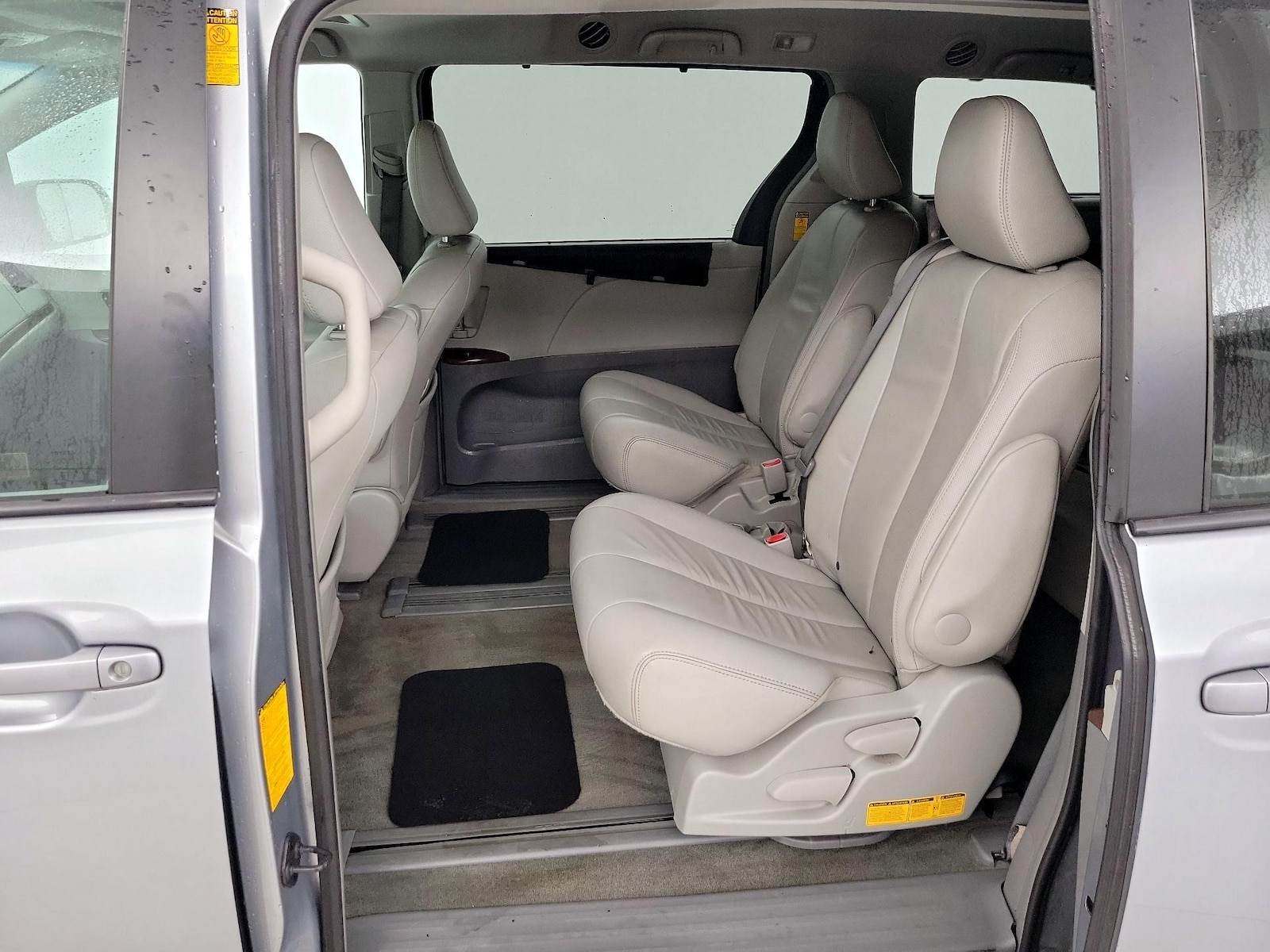 Rear Air Conditioning
