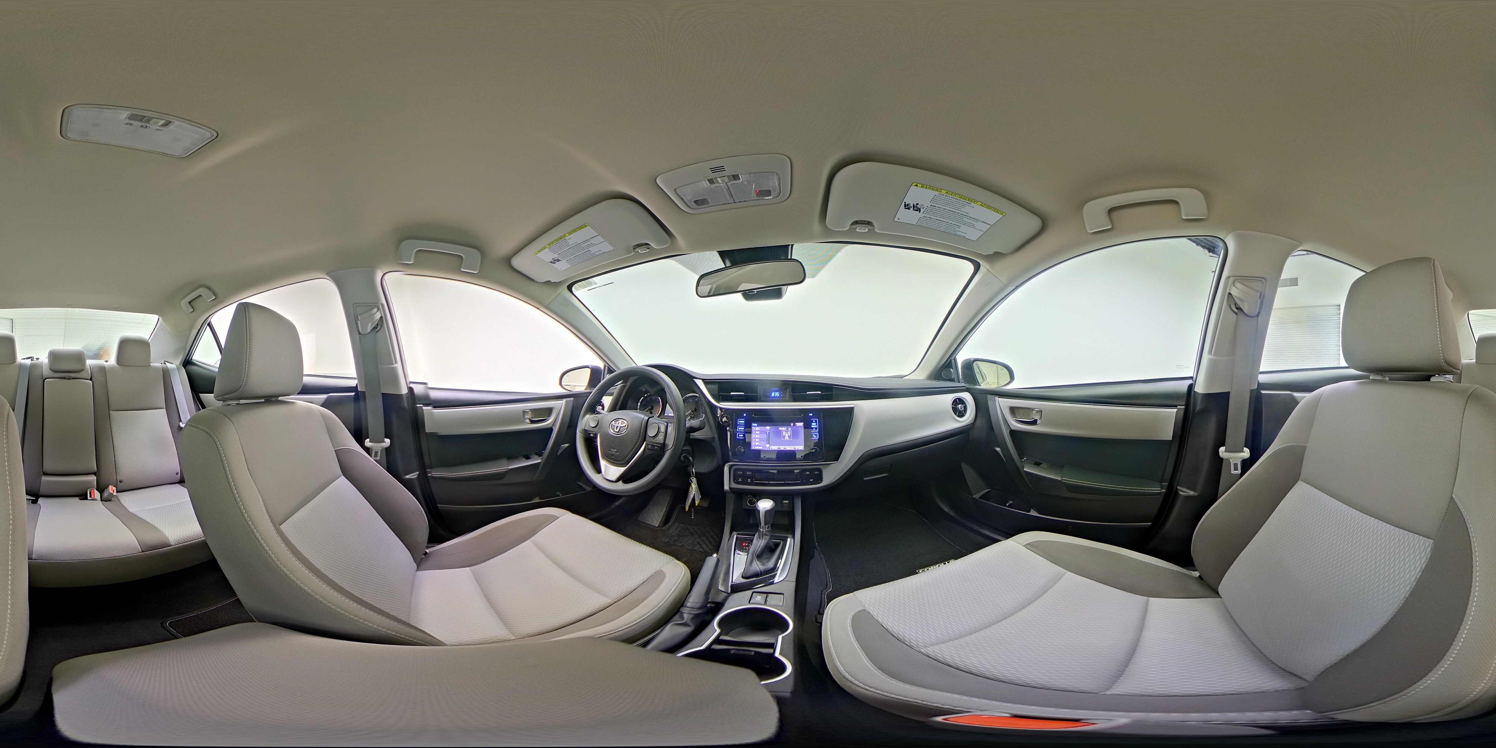 2018 Toyota Corolla LE - Photo 24